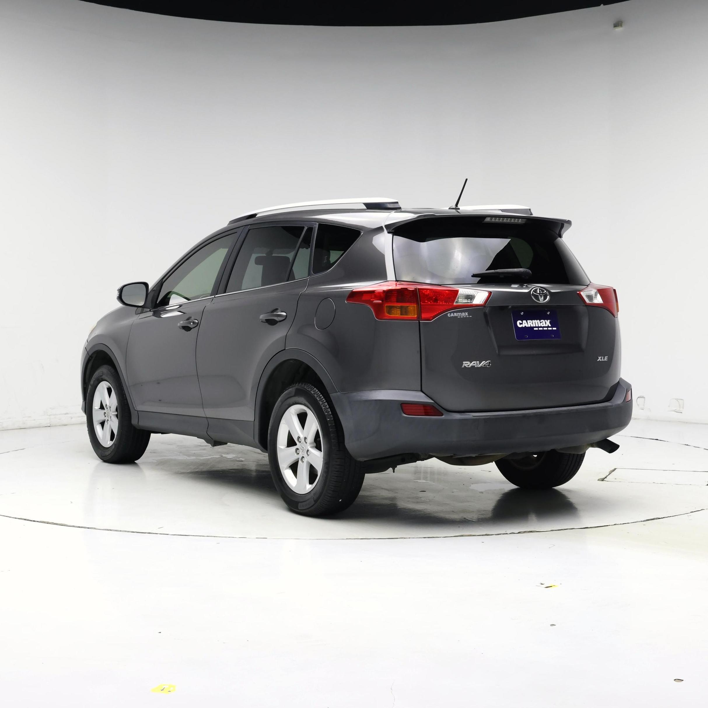 Thumbnail: 2013 Toyota RAV4 - 2