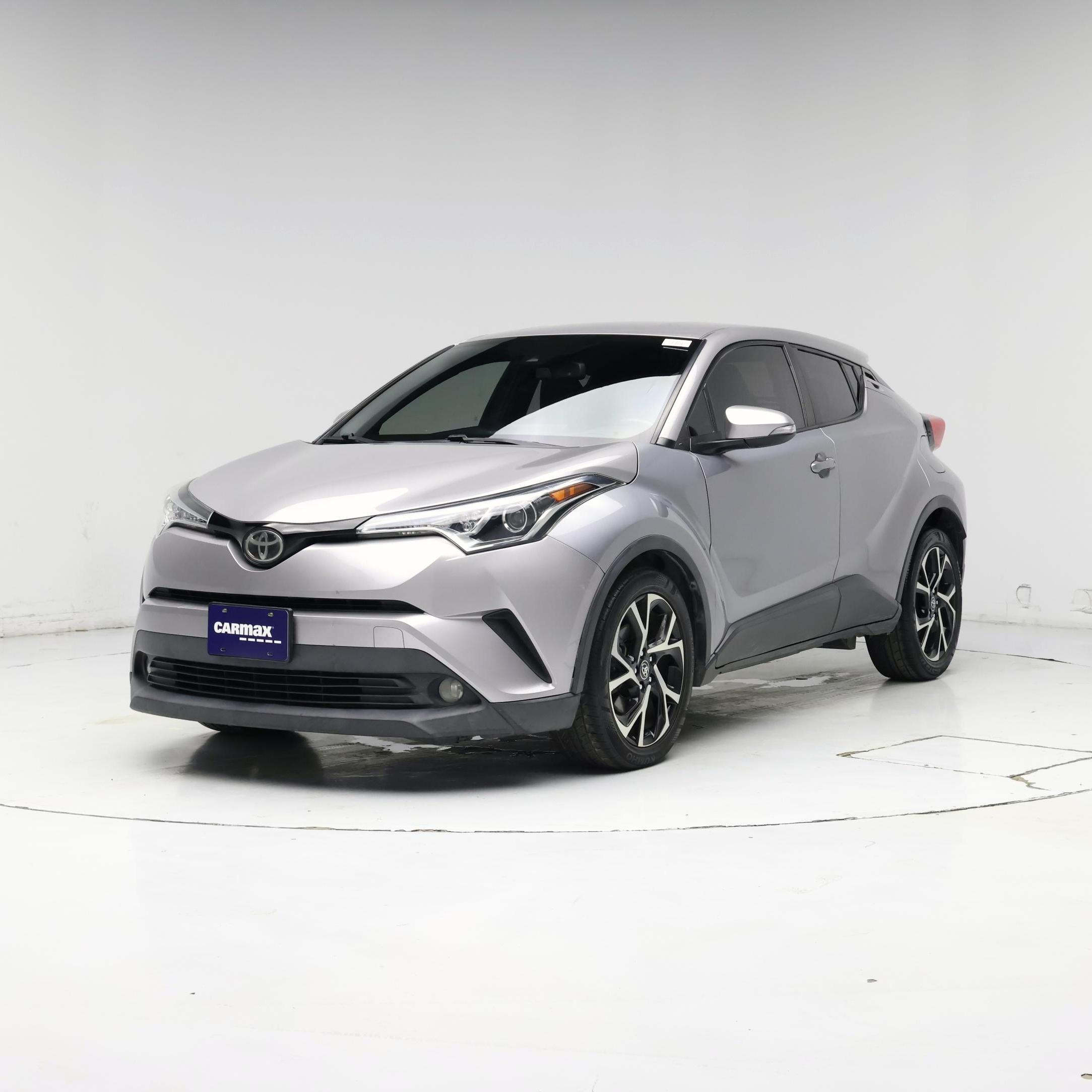 Thumbnail: 2018 Toyota C-HR - 4