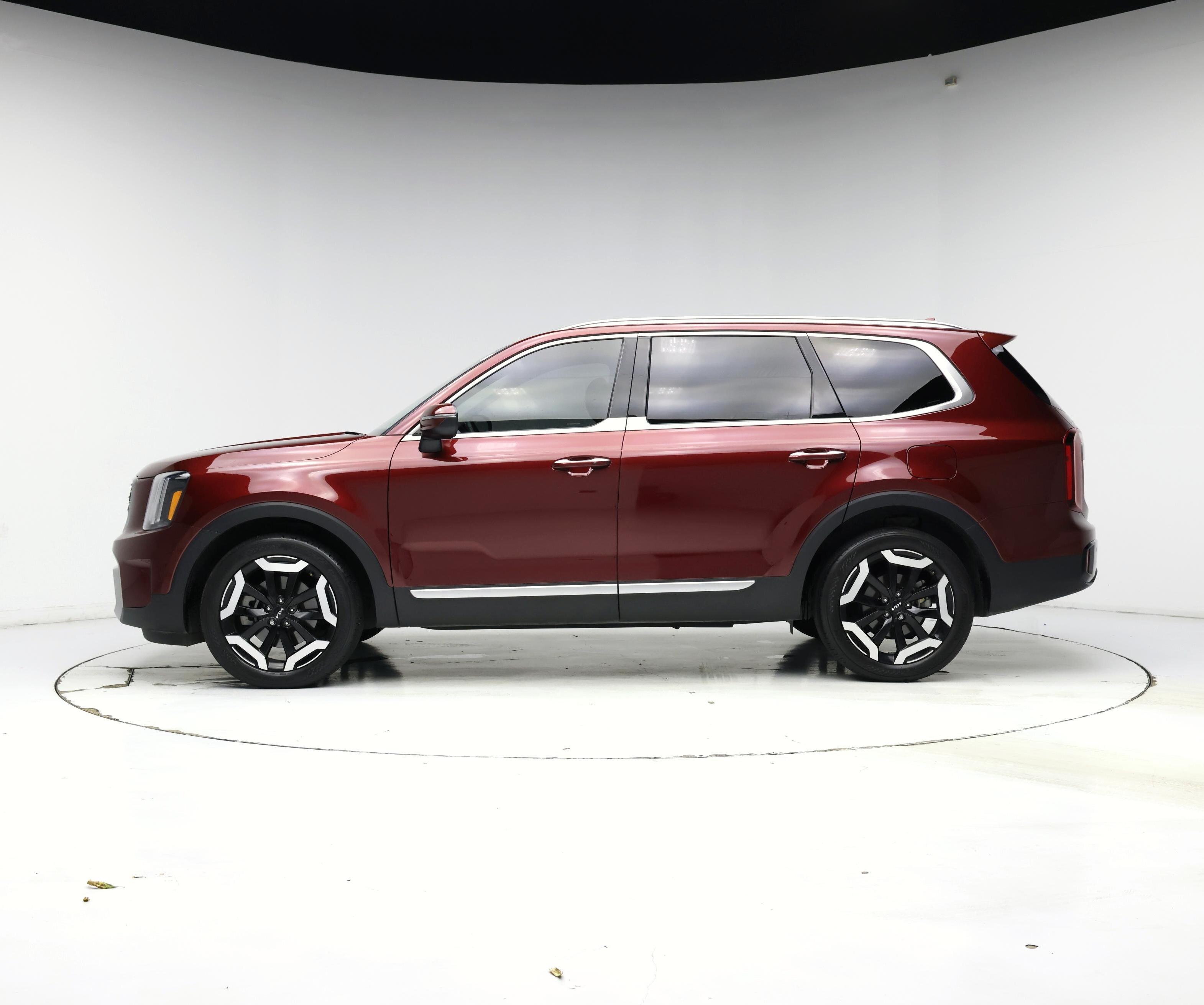 Thumbnail: 2023 Kia Telluride - 3