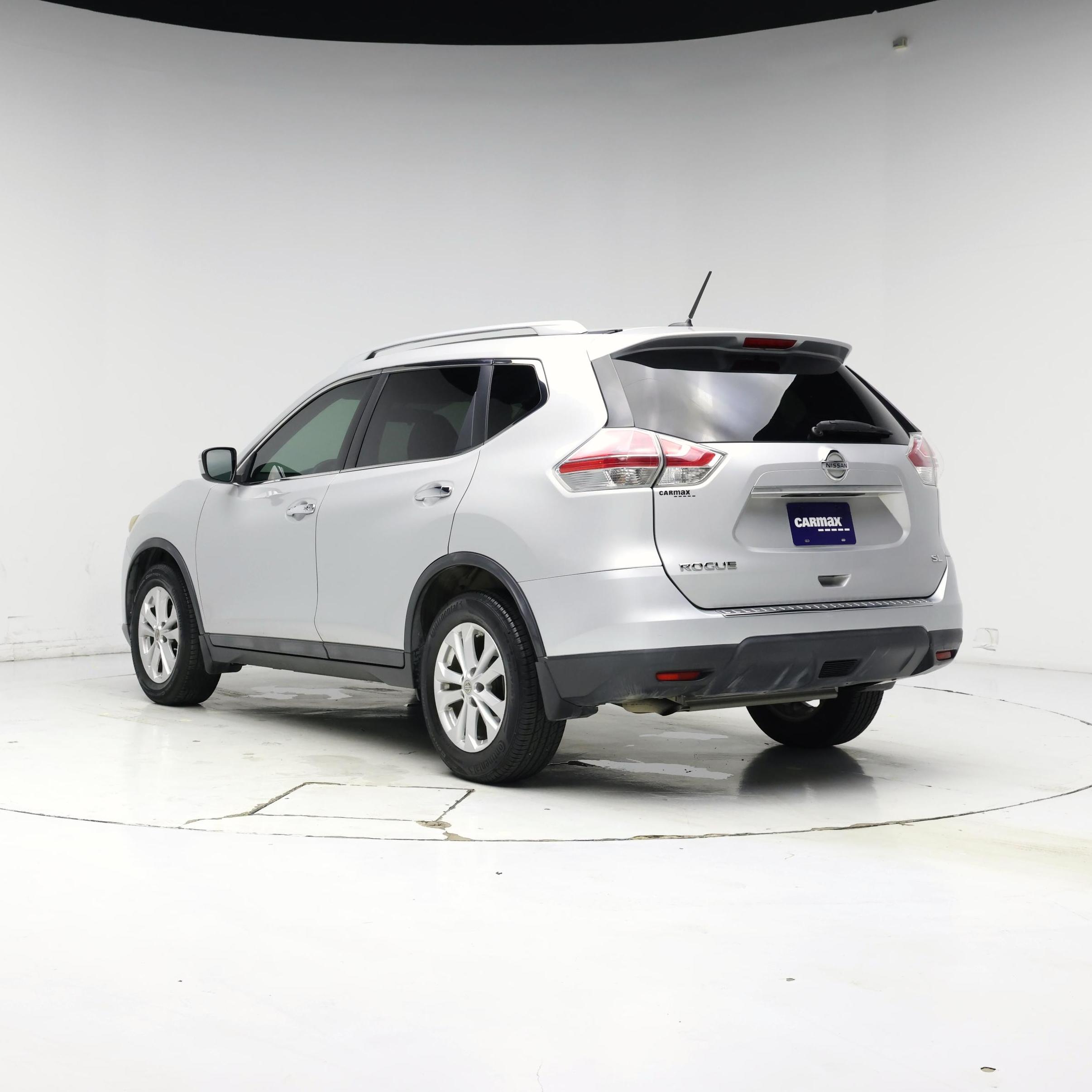 Thumbnail: 2015 Nissan Rogue - 2