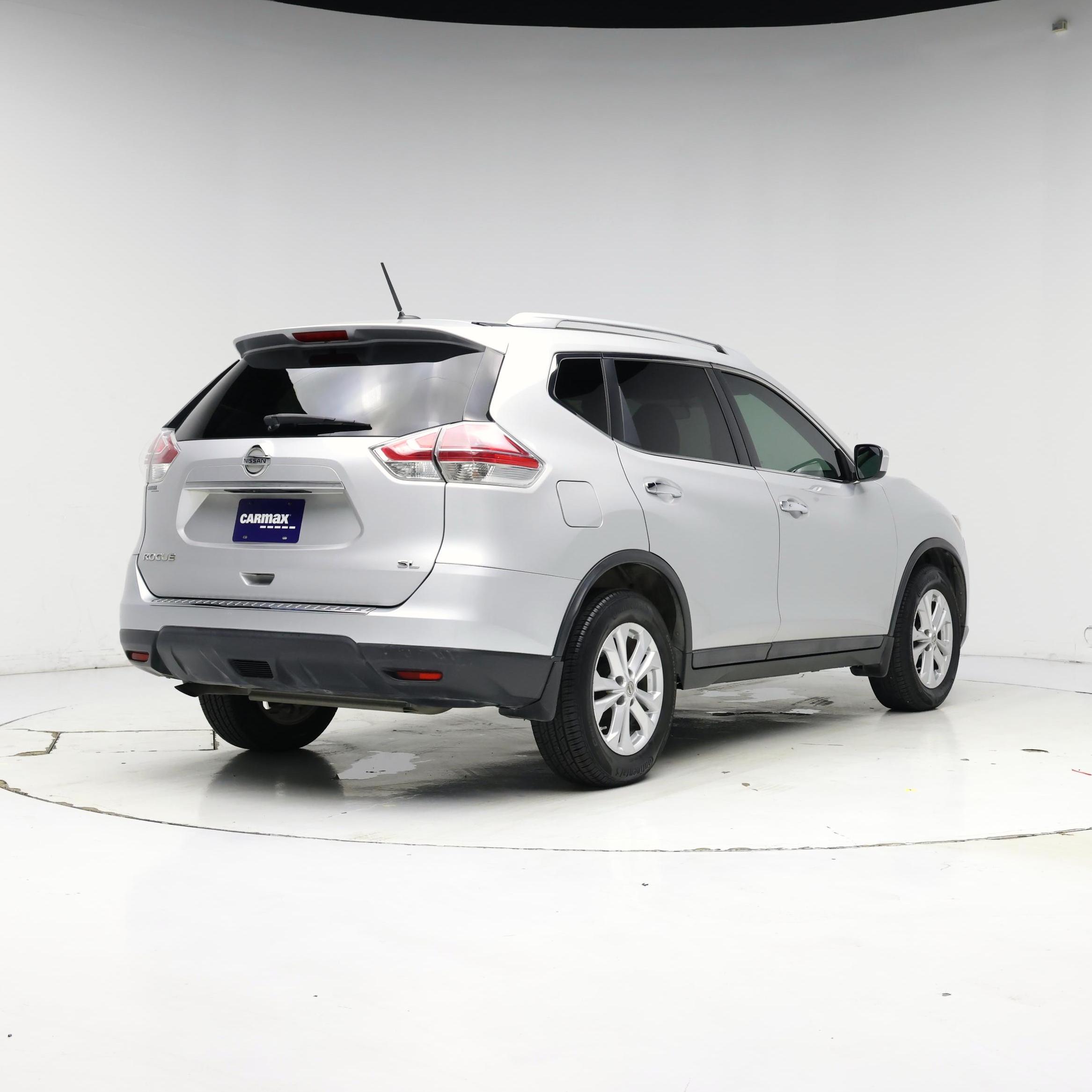 Thumbnail: 2015 Nissan Rogue - 8