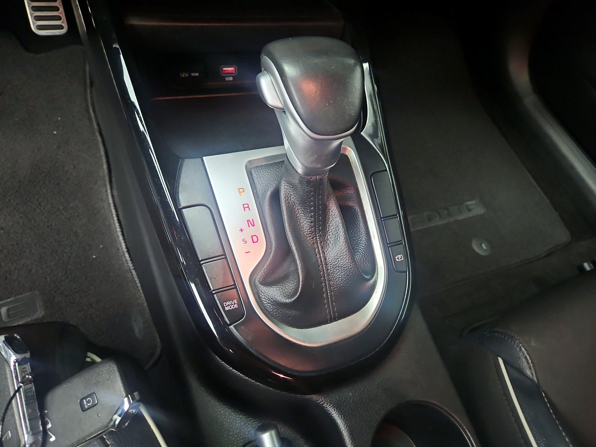 Thumbnail: 2023 Kia Forte - 18