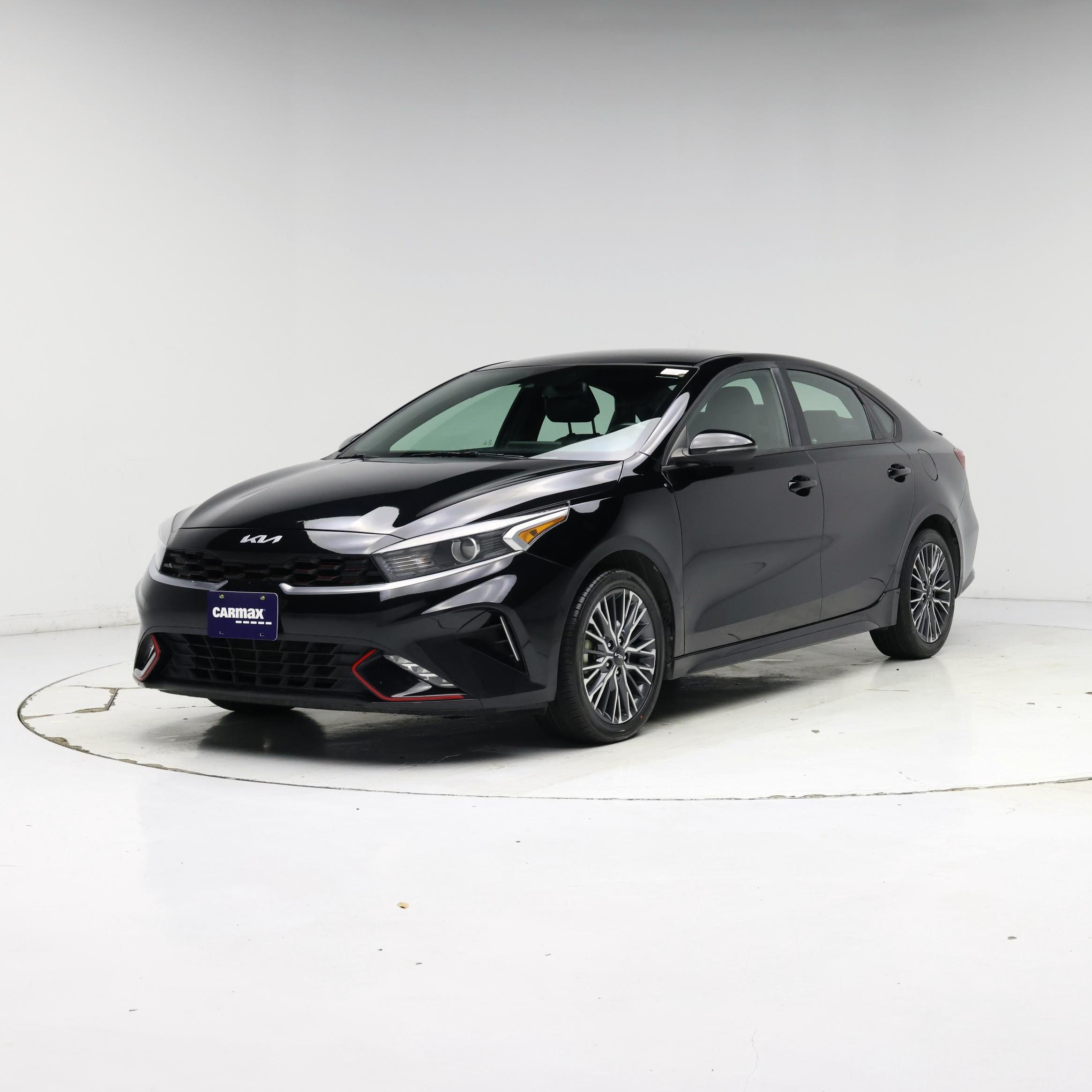 Thumbnail: 2023 Kia Forte - 4