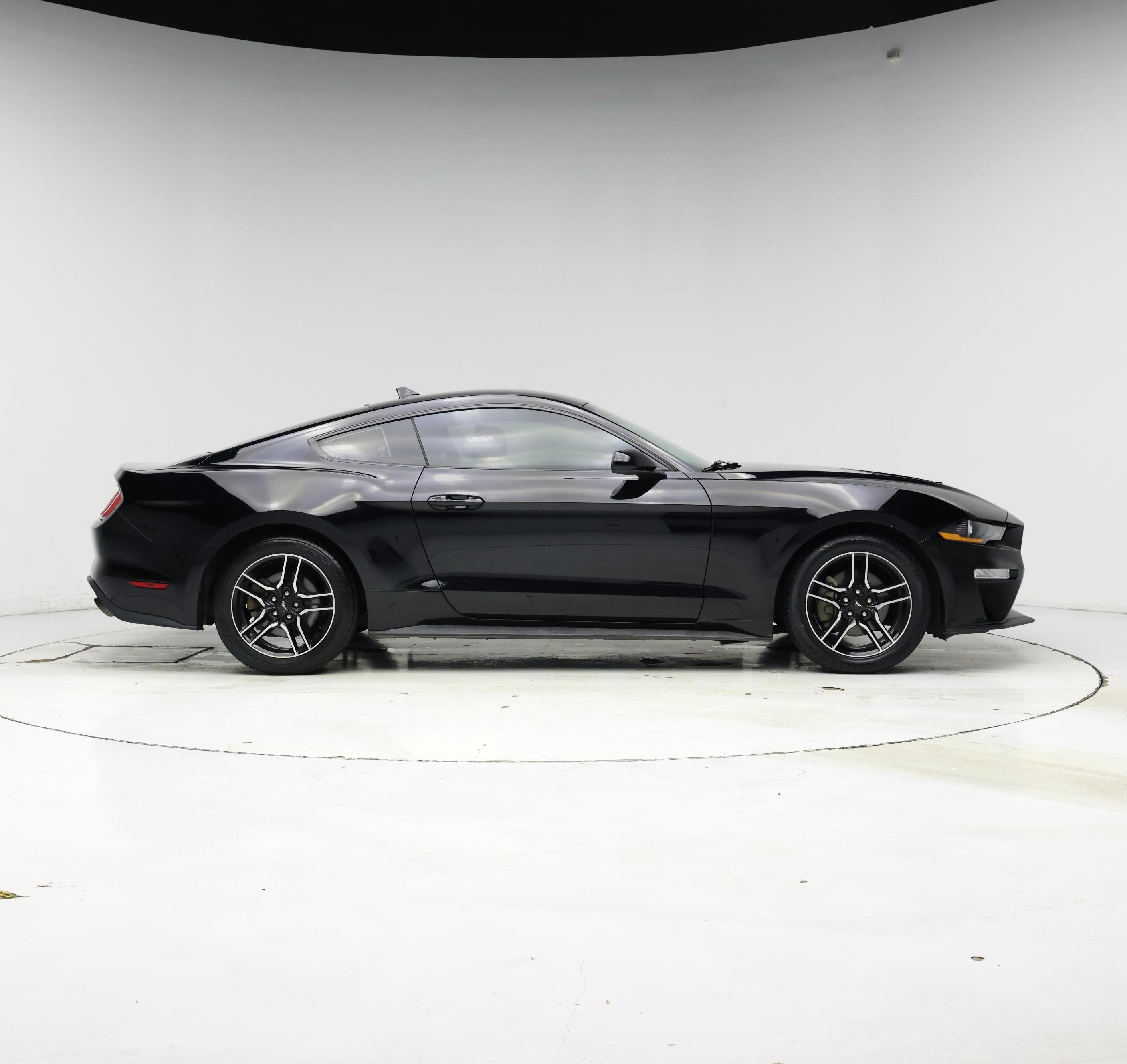 Thumbnail: 2021 Ford Mustang - 7