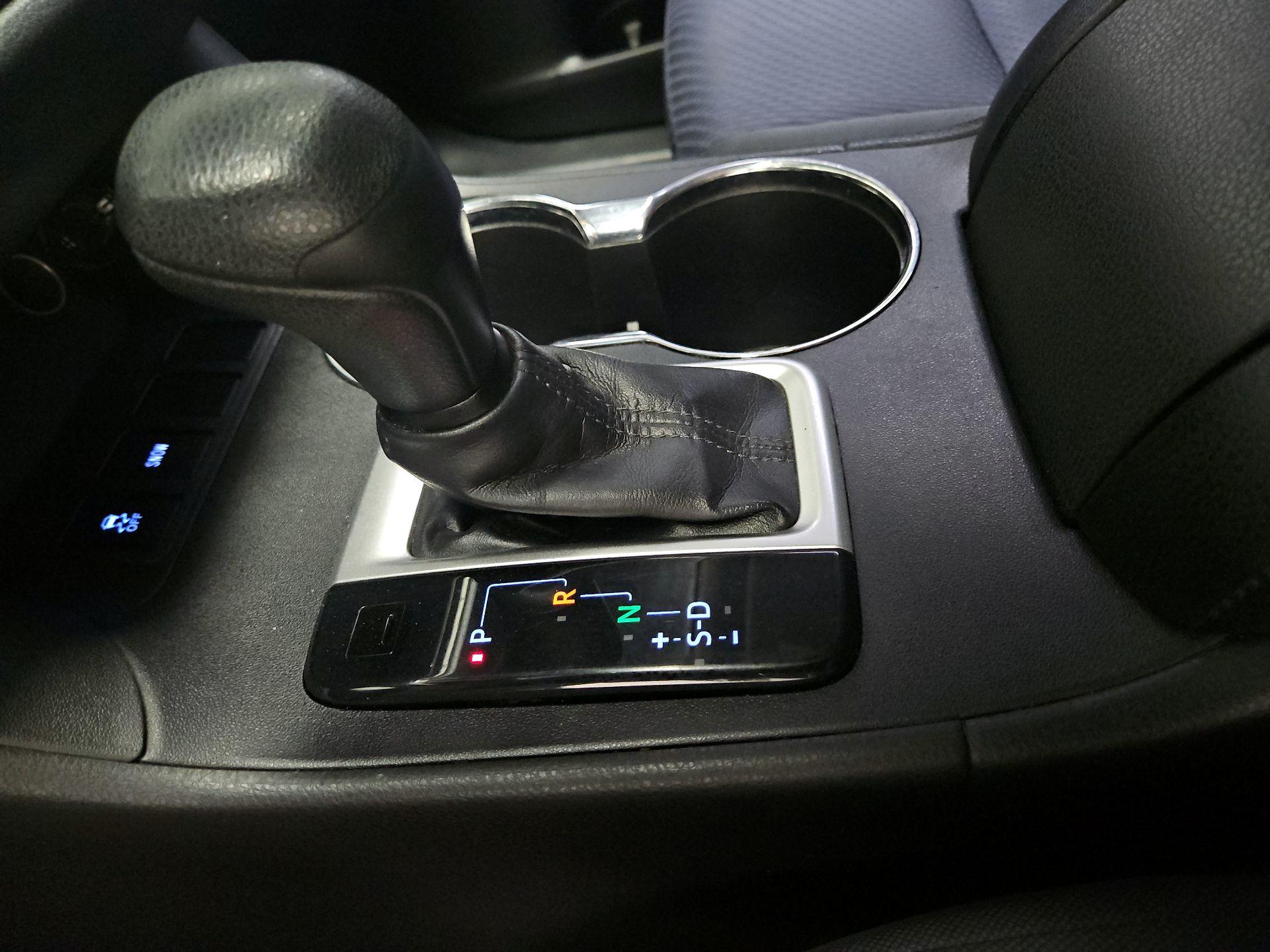 Thumbnail: 2015 Toyota Highlander - 17