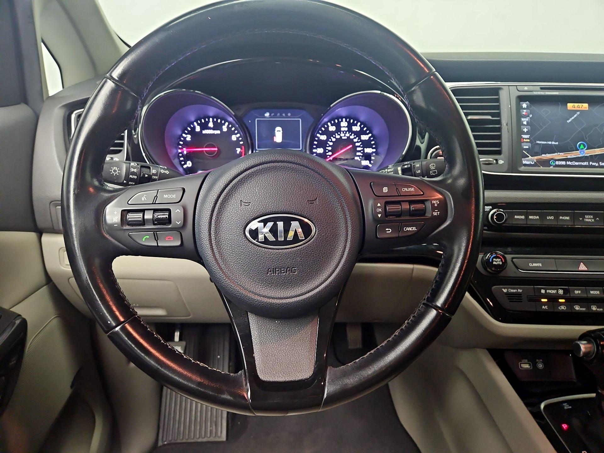 Thumbnail: 2015 Kia Sedona - 10