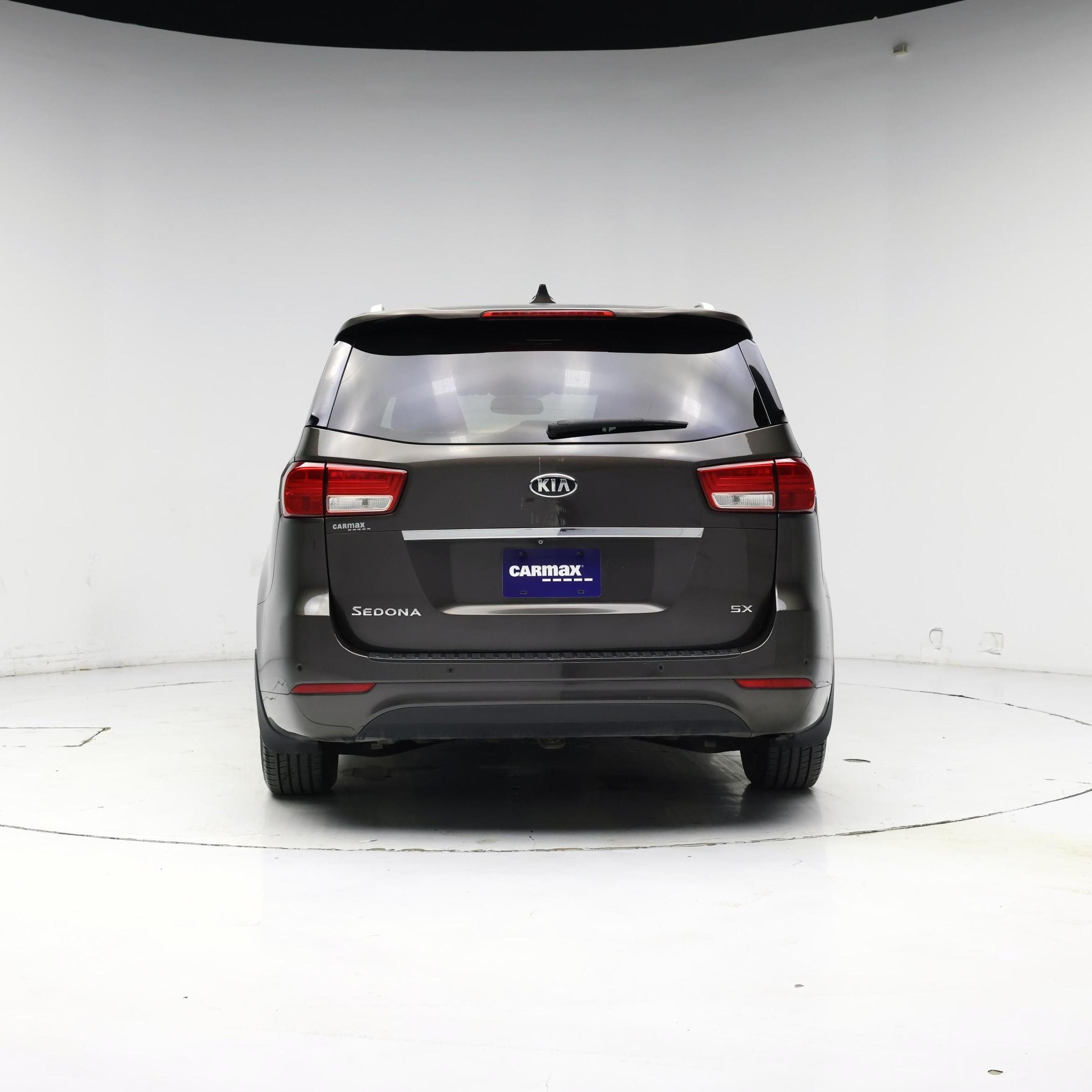 Thumbnail: 2015 Kia Sedona - 6