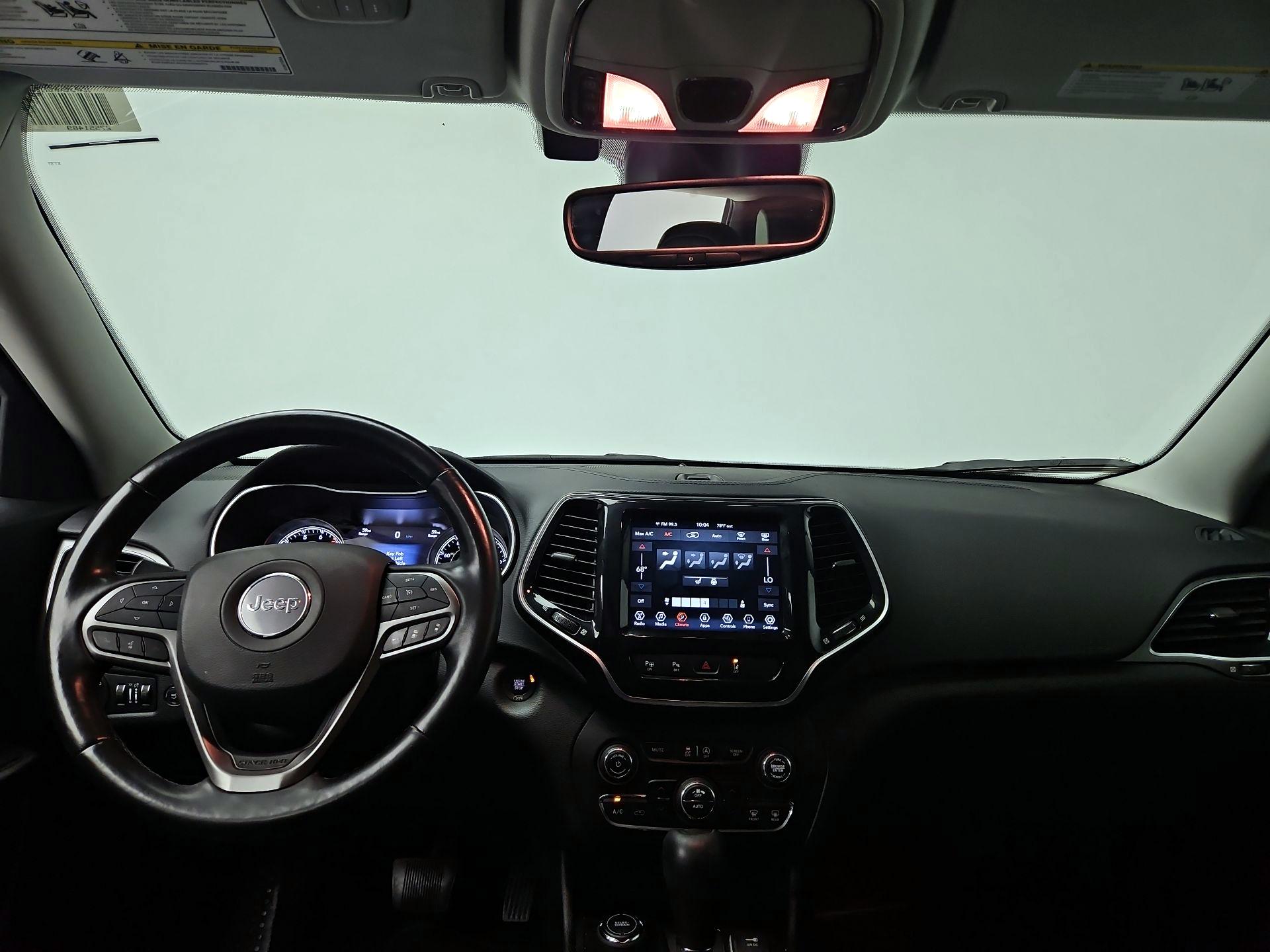 Thumbnail: 2021 Jeep Cherokee - 9