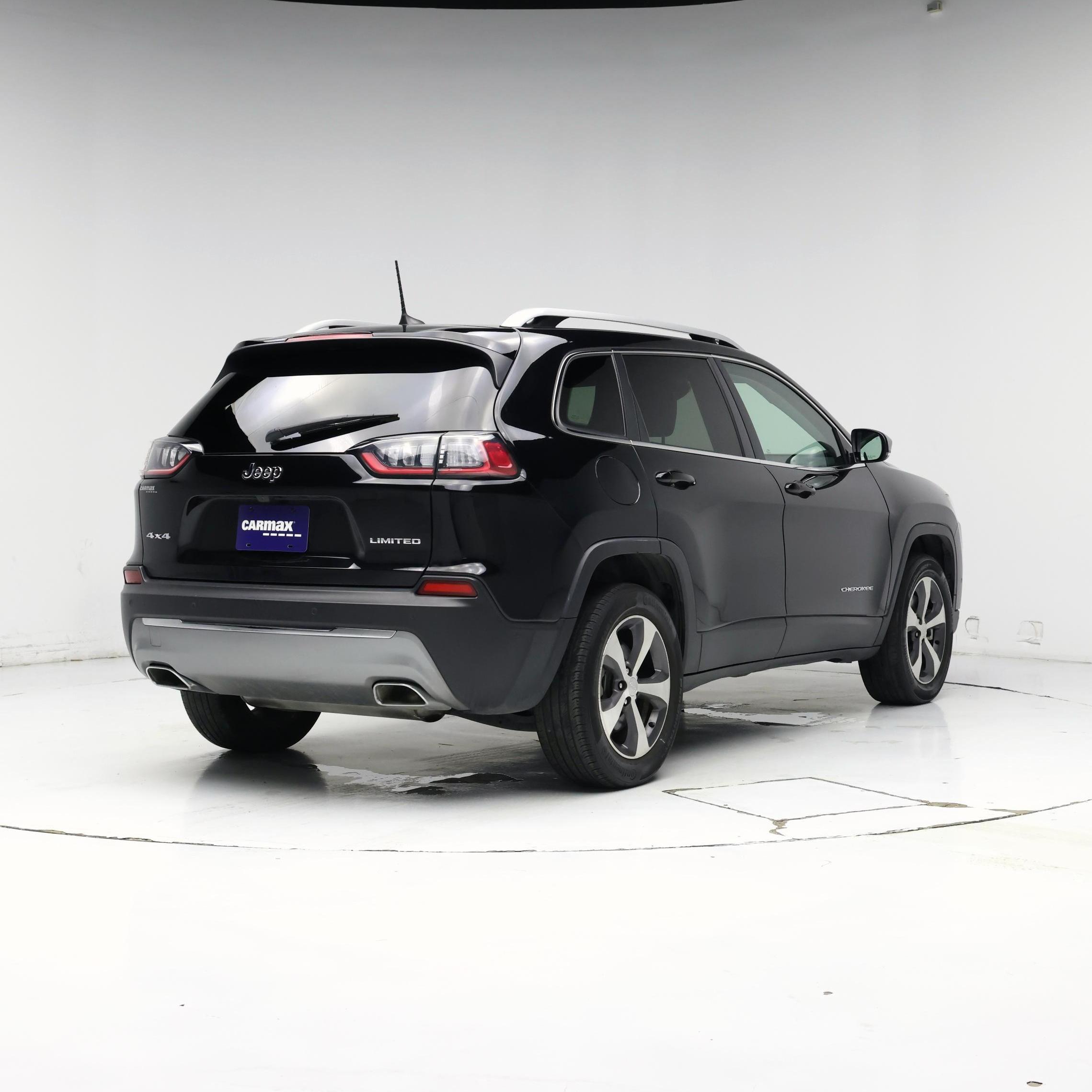 Thumbnail: 2021 Jeep Cherokee - 8
