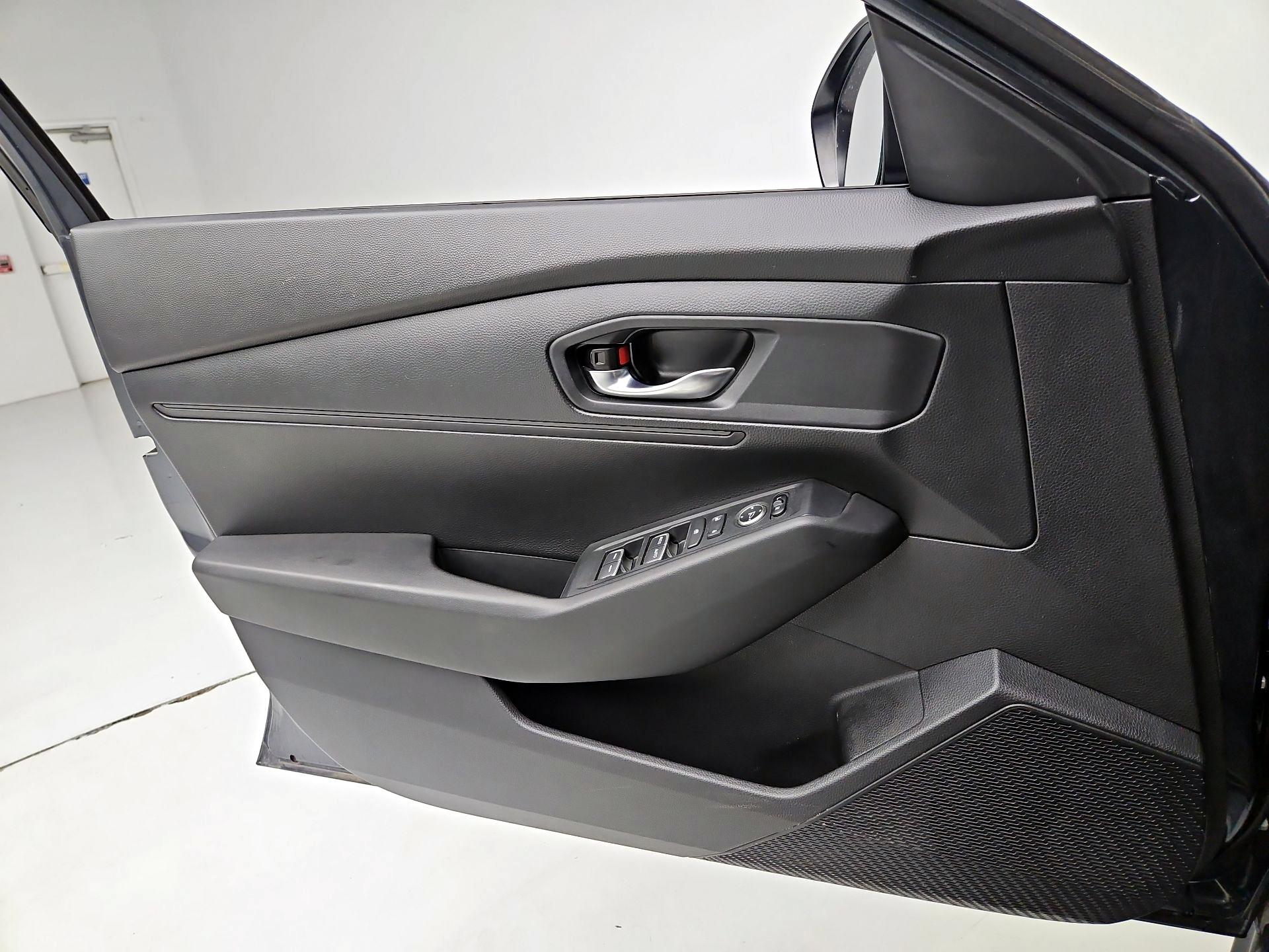 Thumbnail: 2023 Honda Accord - 12