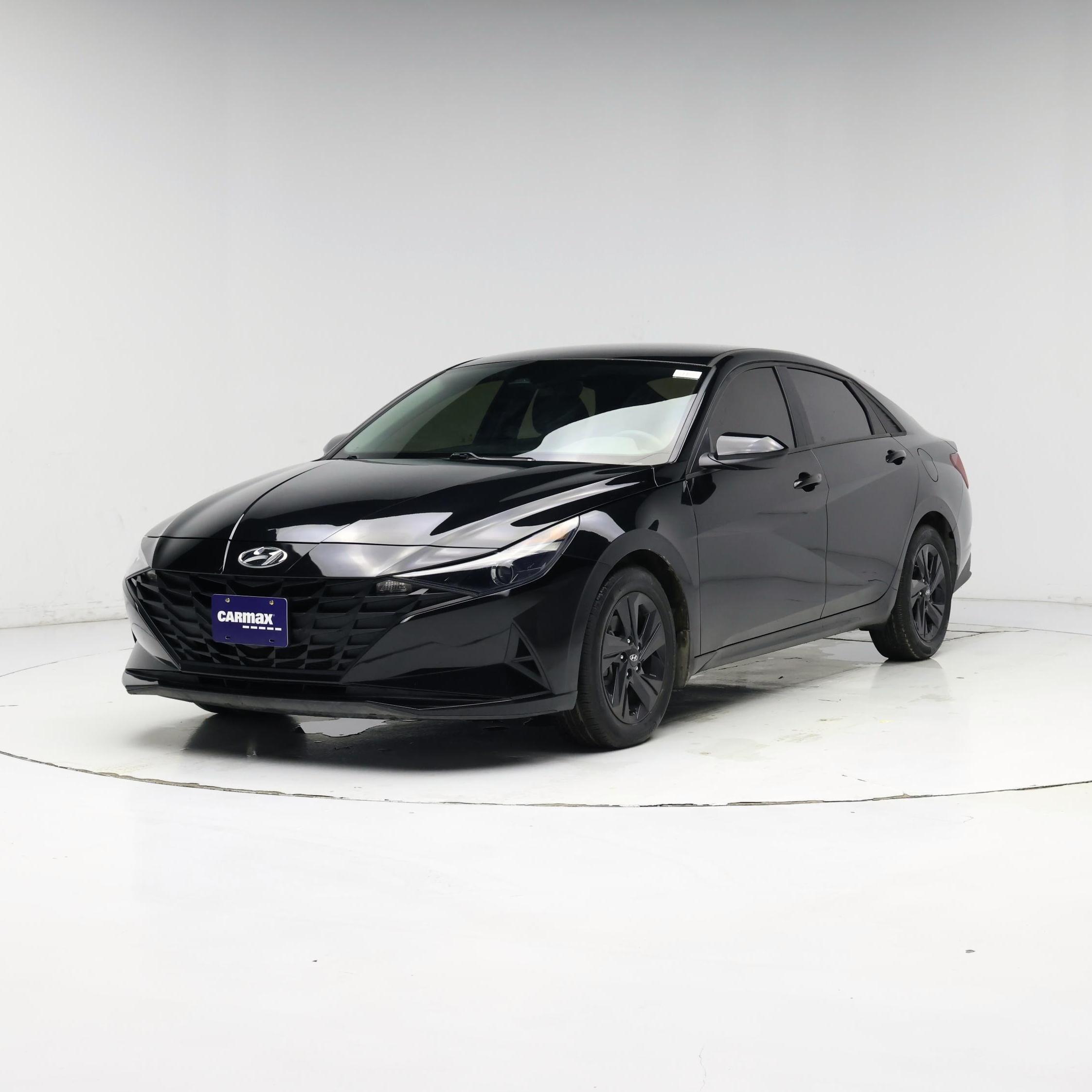 Thumbnail: 2022 Hyundai Elantra - 4