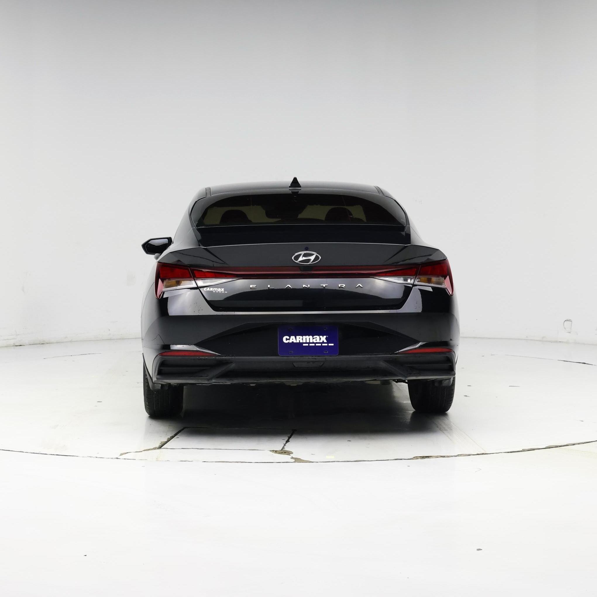 Thumbnail: 2022 Hyundai Elantra - 6