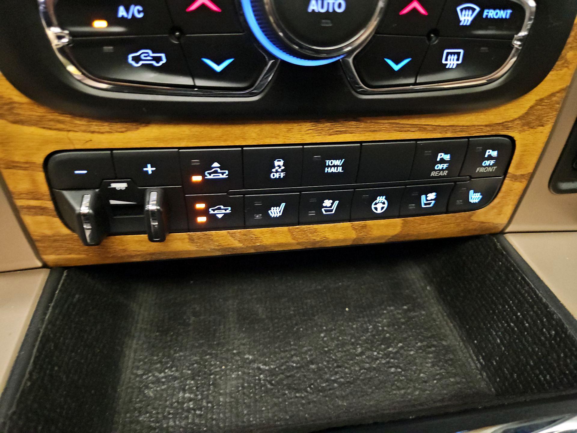 Thumbnail: 2014 RAM 1500 - 17
