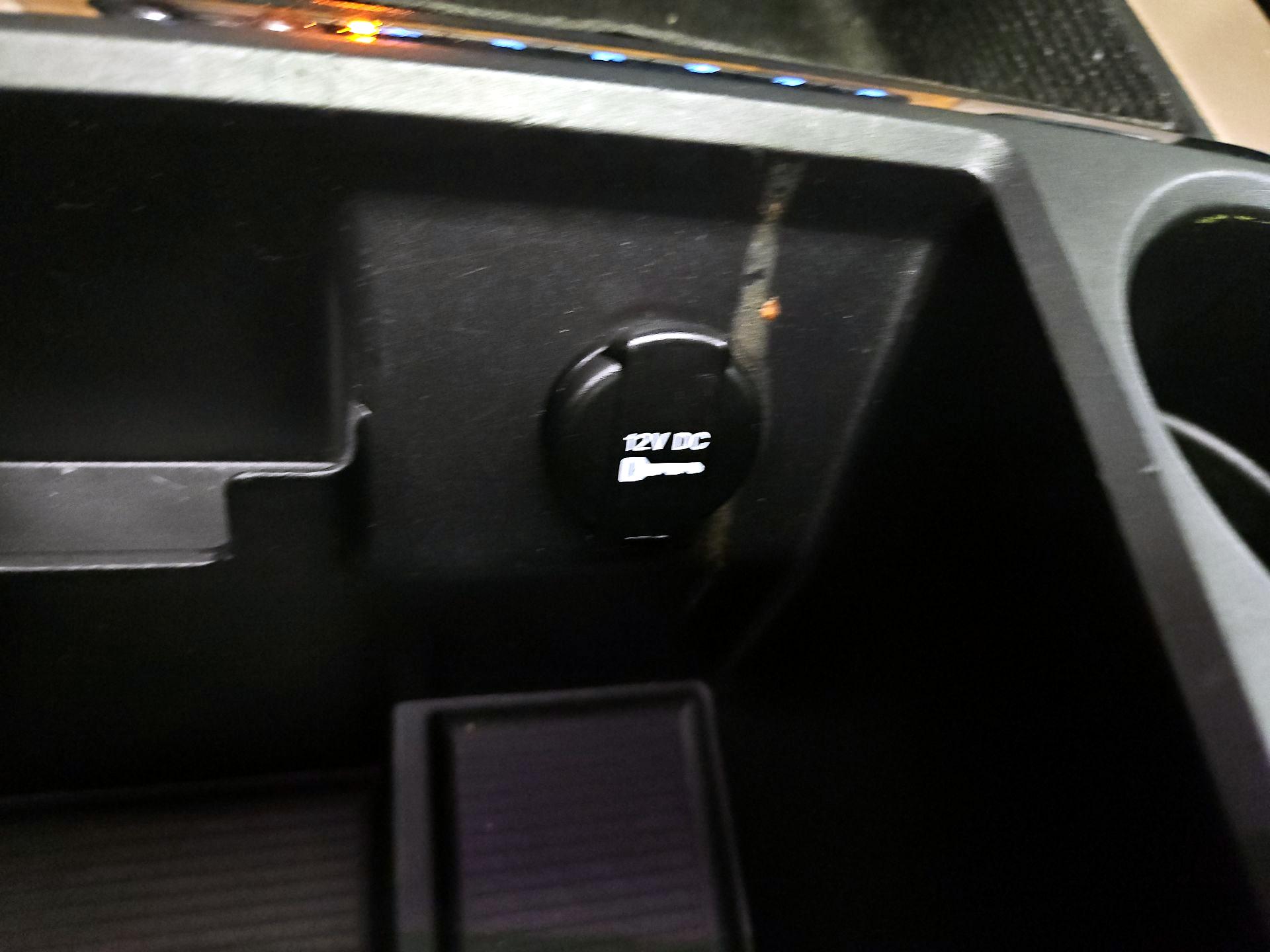 Thumbnail: 2014 RAM 1500 - 19