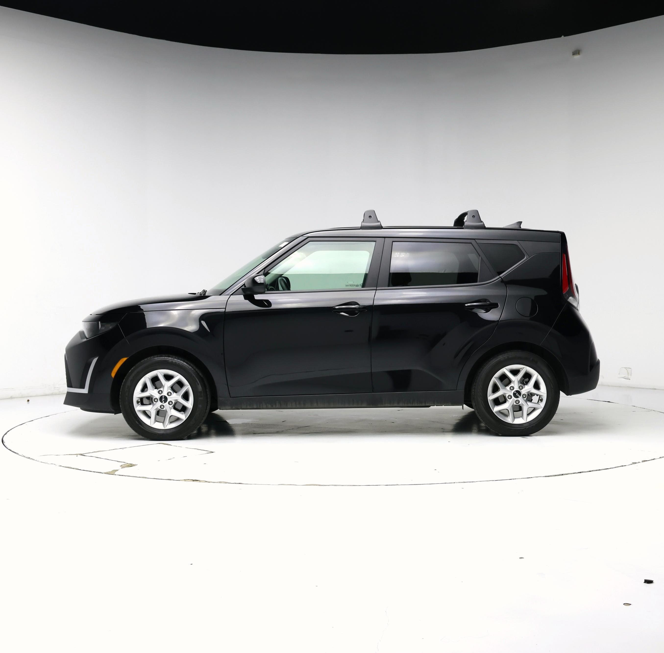 Thumbnail: 2023 Kia Soul - 3