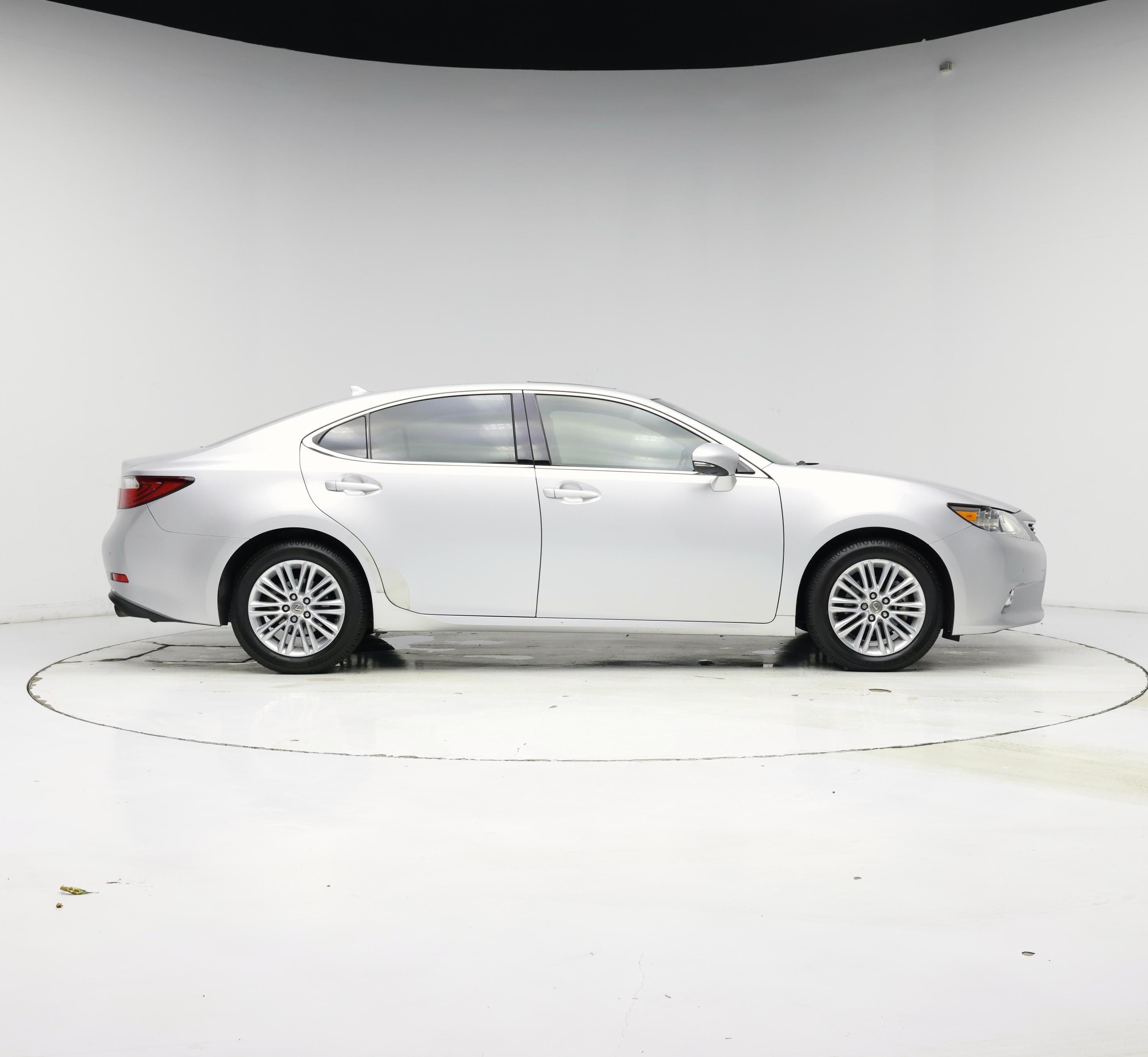 Thumbnail: 2013 Lexus ES - 7