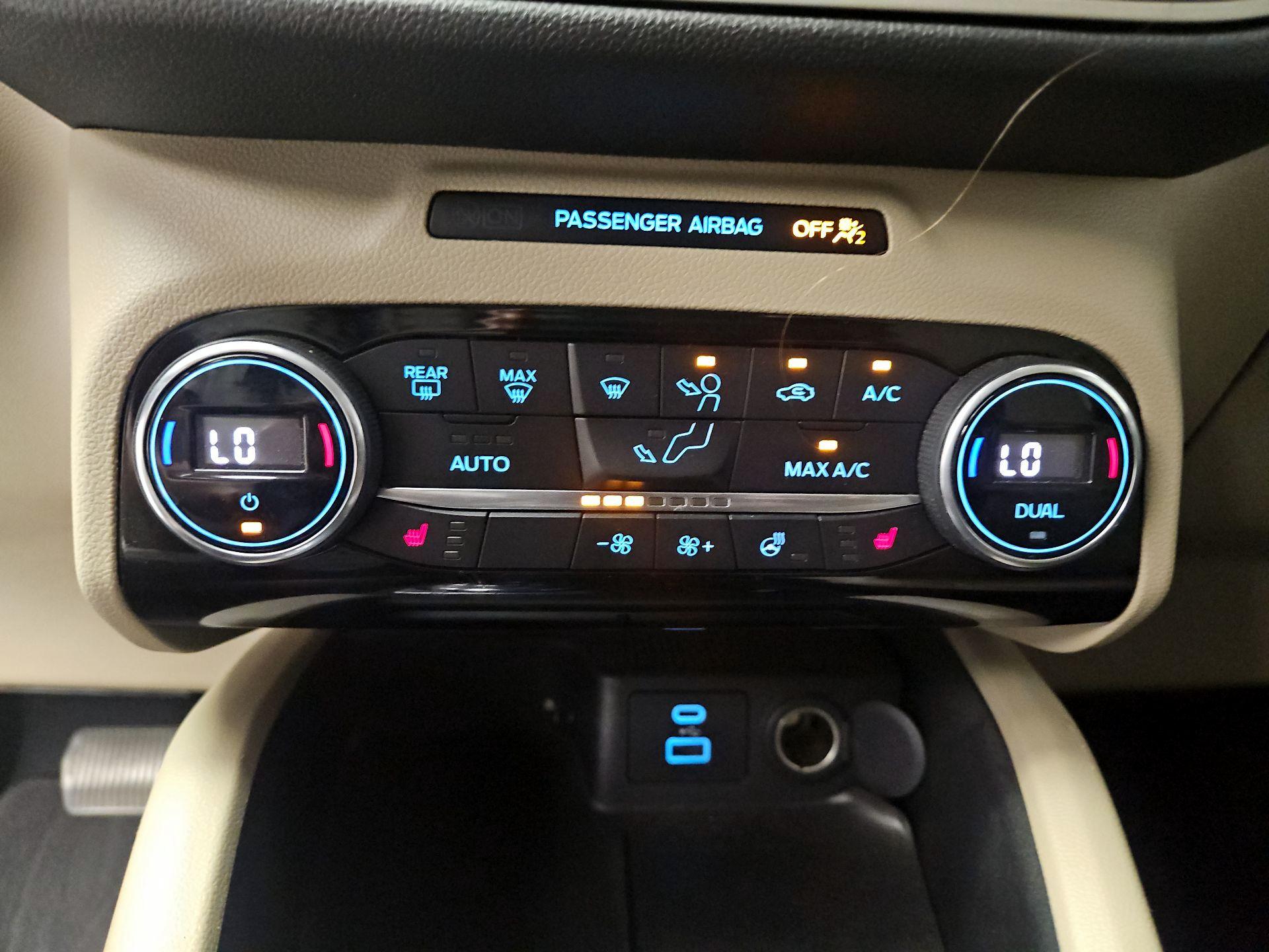 Thumbnail: 2021 Ford Escape - 16