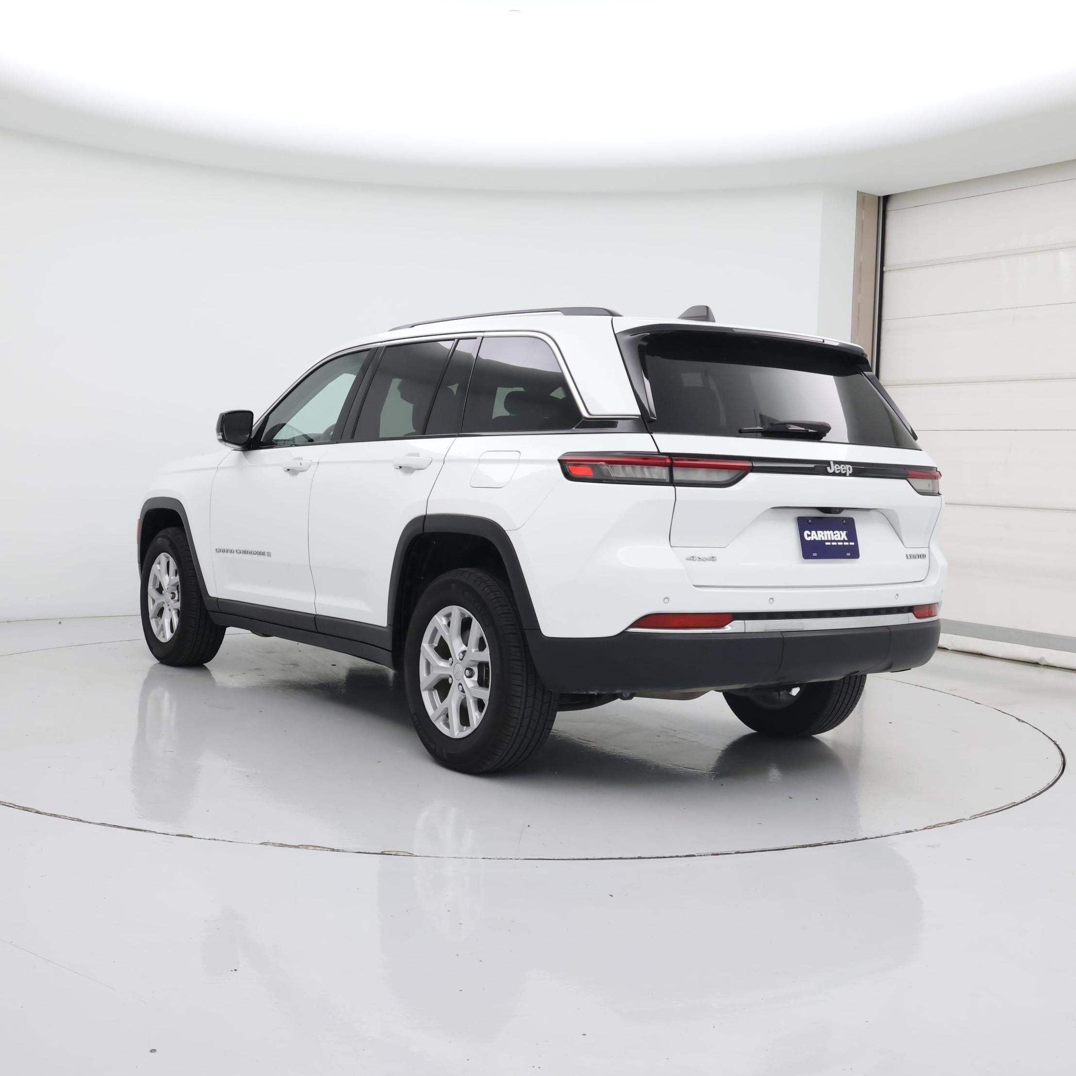 Thumbnail: 2023 Jeep Grand Cherokee - 2