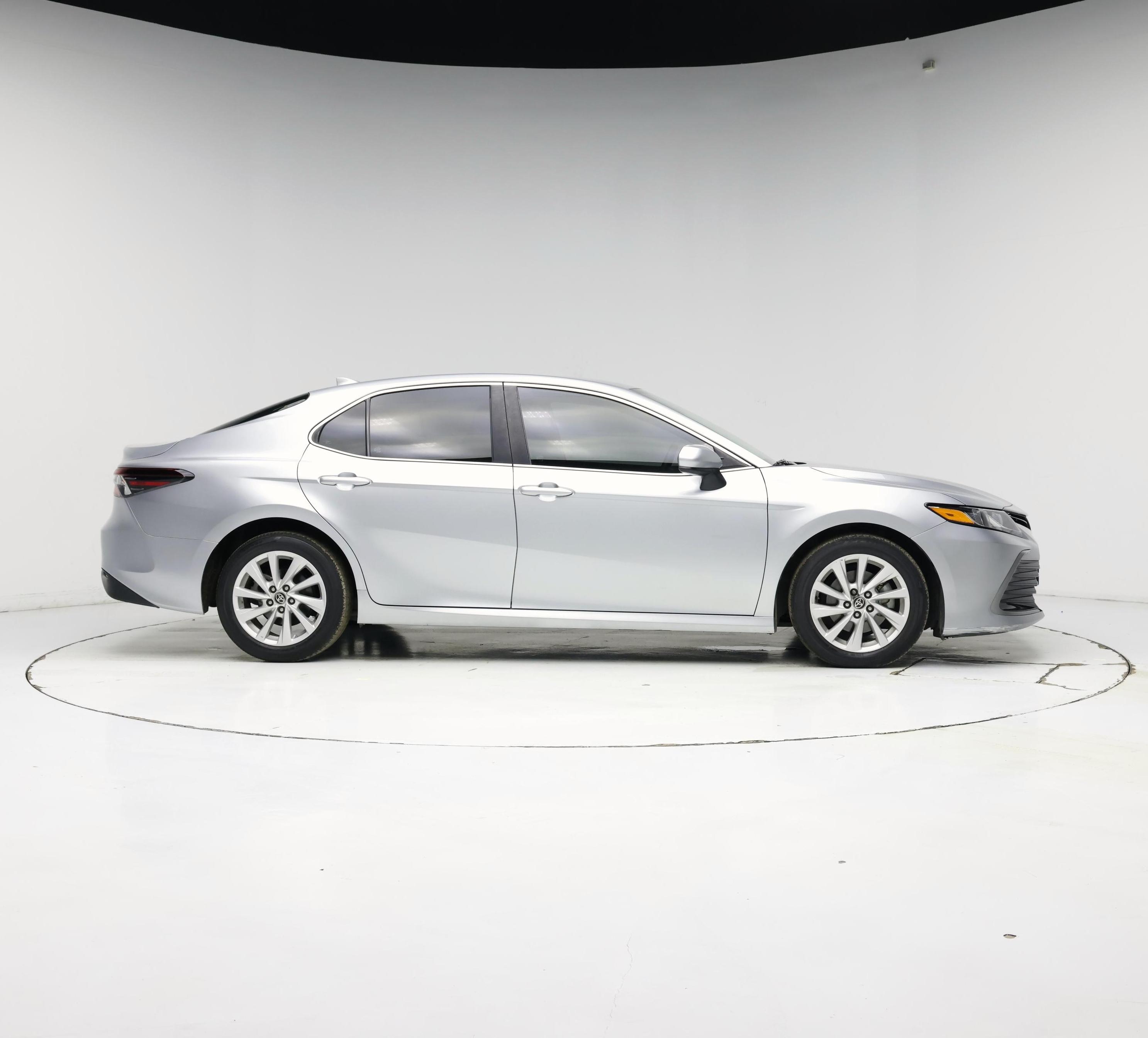 Thumbnail: 2022 Toyota Camry - 7