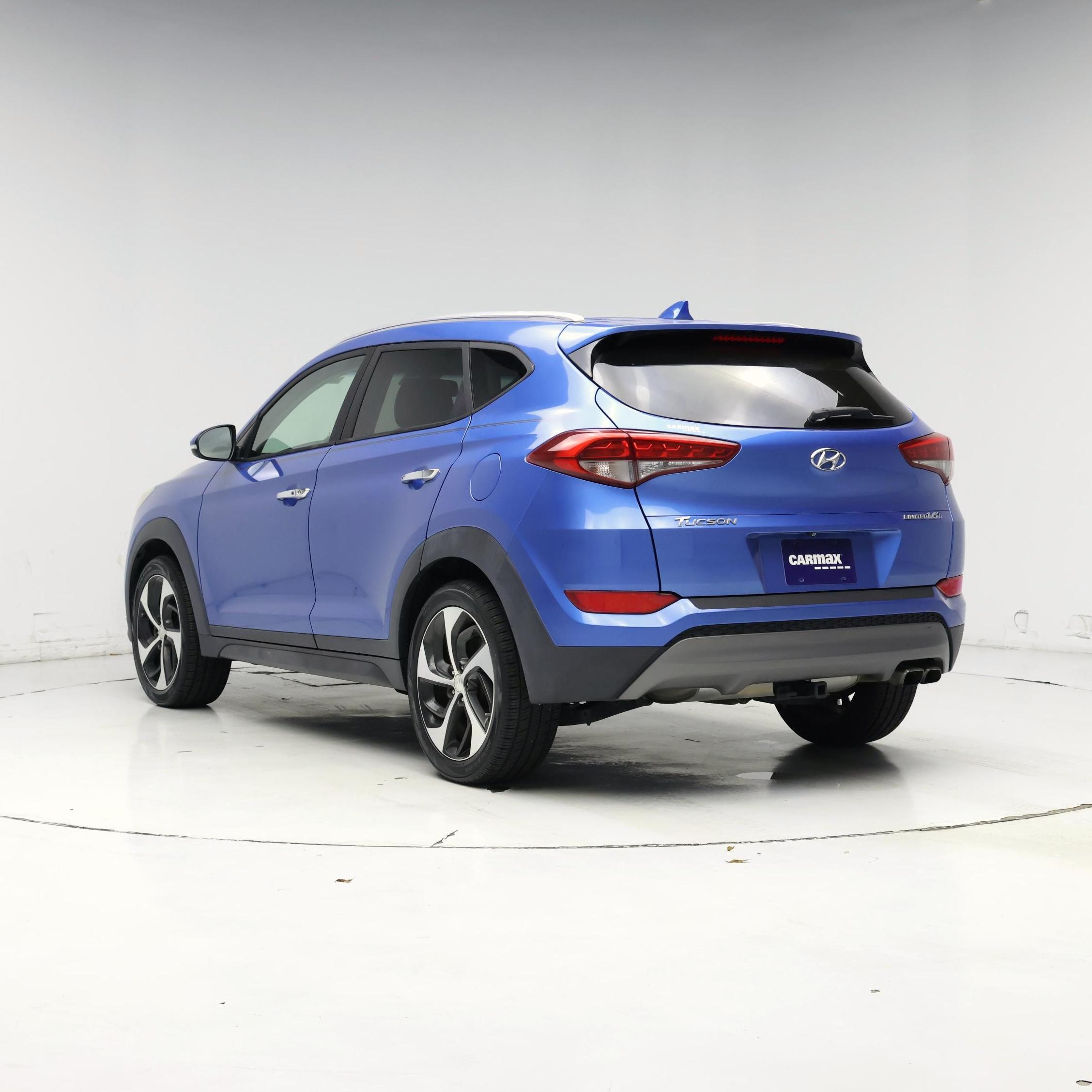 Thumbnail: 2016 Hyundai Tucson - 2