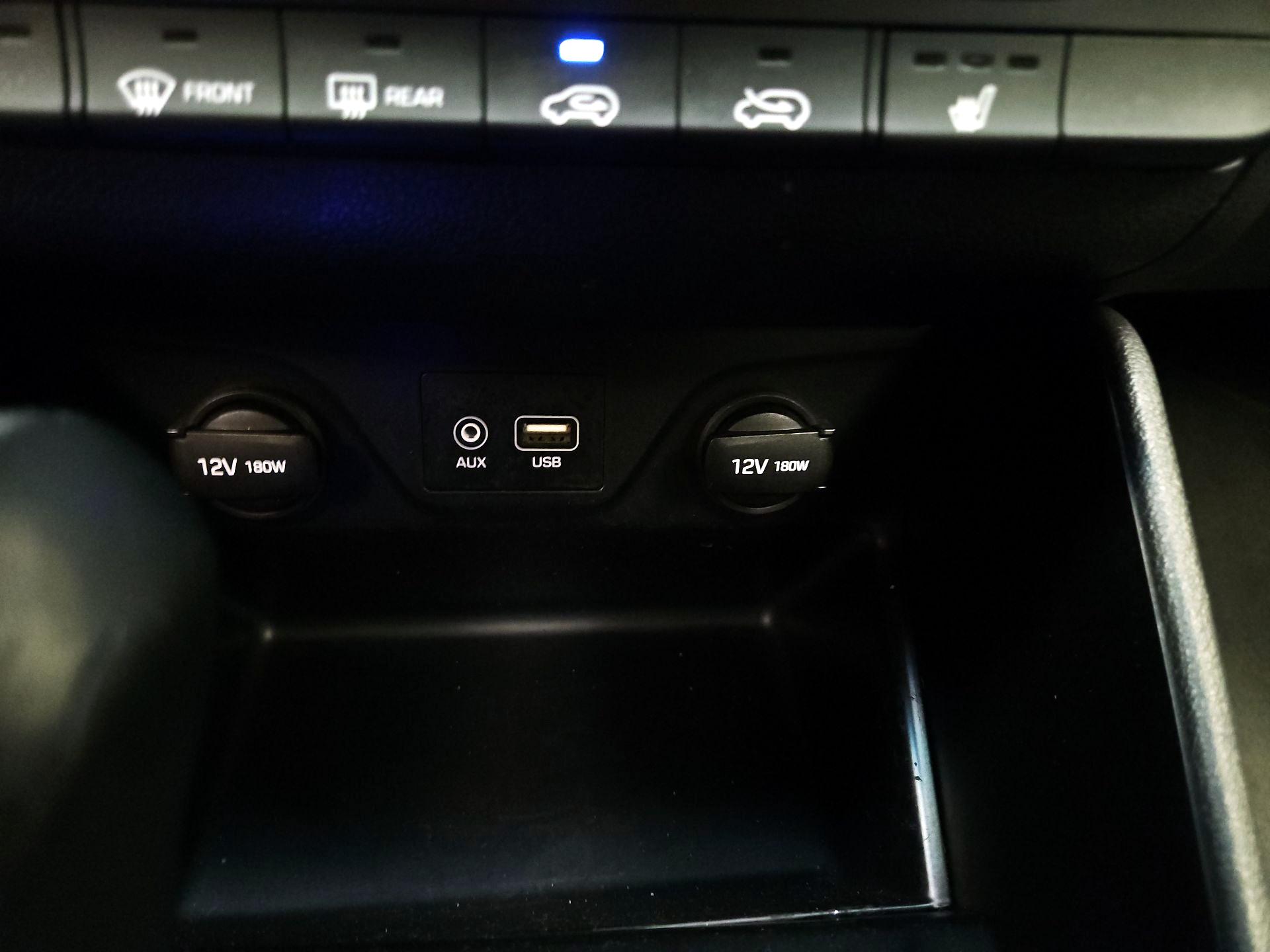 Thumbnail: 2016 Hyundai Tucson - 19