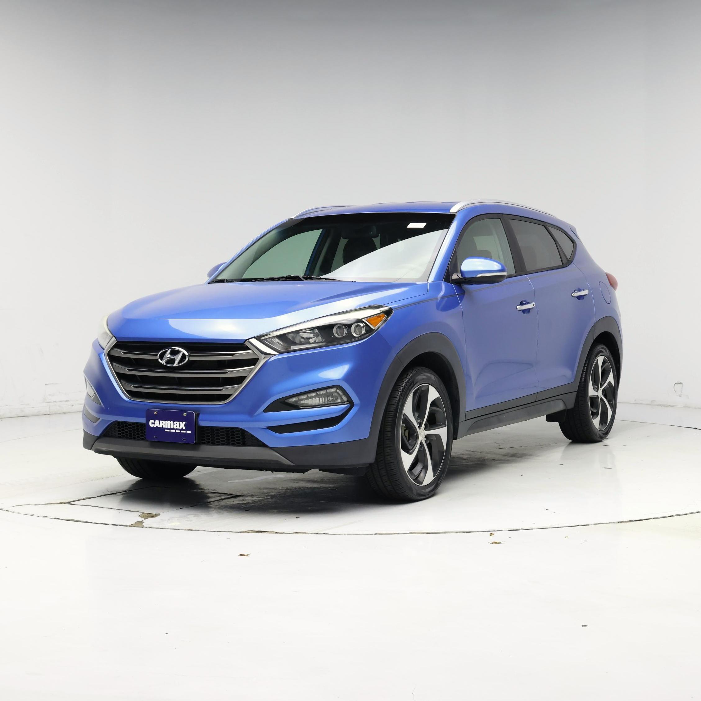 Thumbnail: 2016 Hyundai Tucson - 4