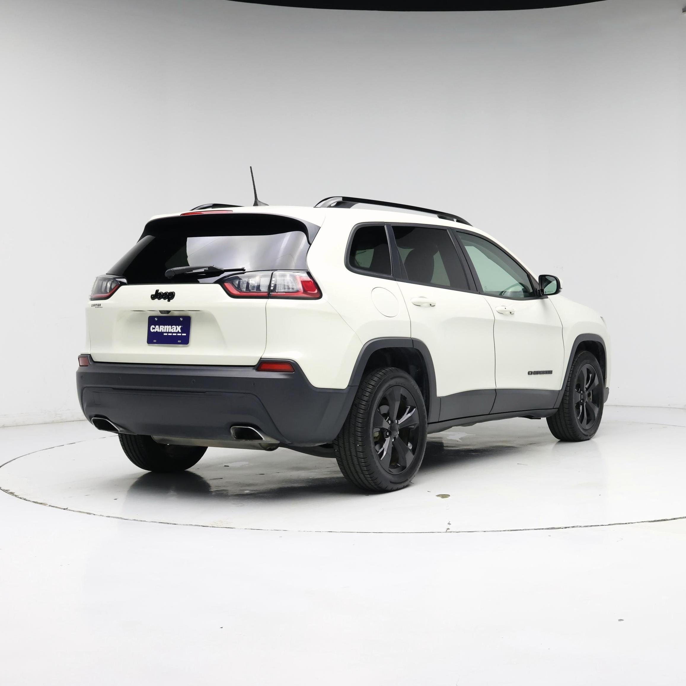 Thumbnail: 2019 Jeep Cherokee - 8