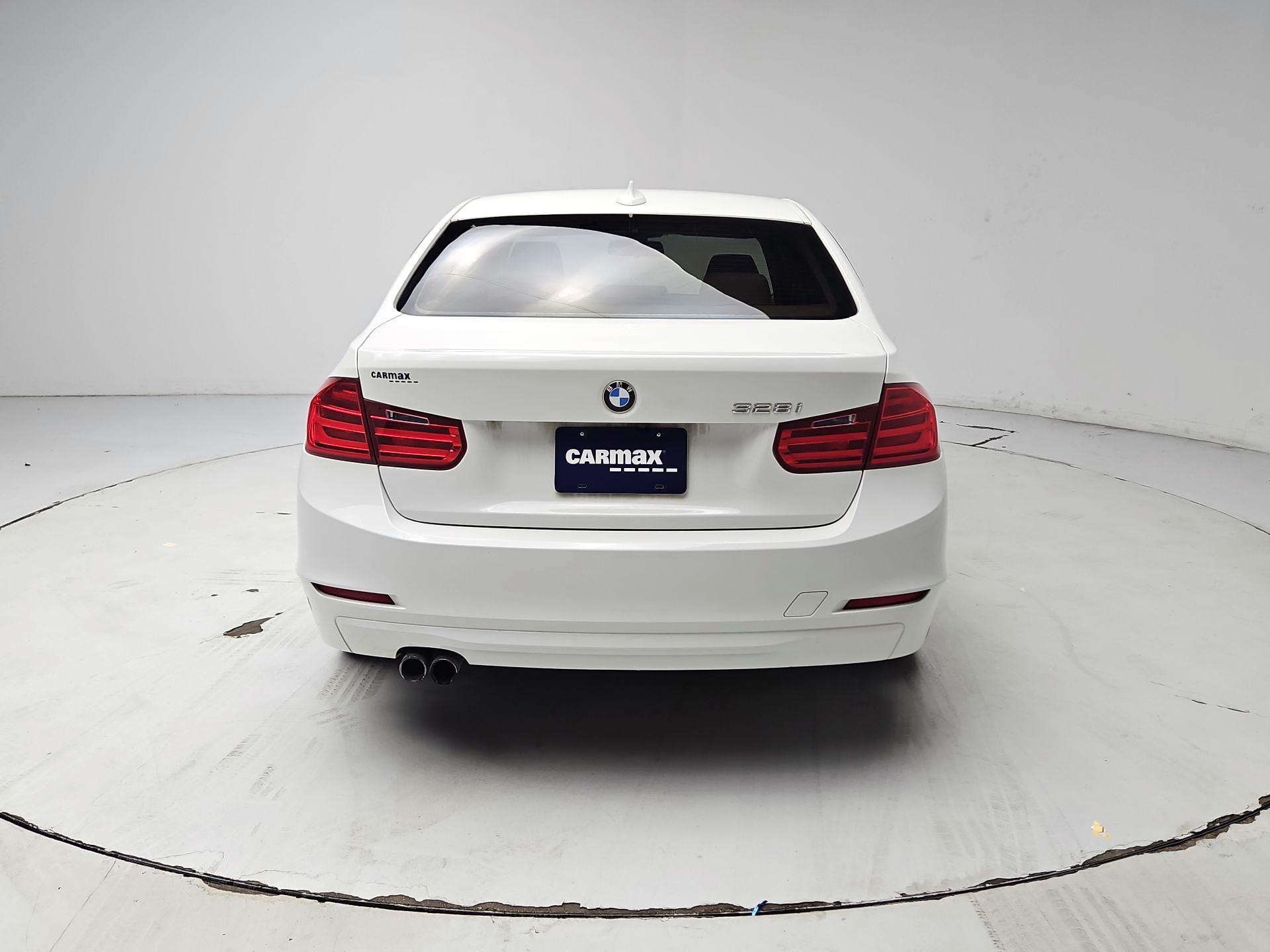 Thumbnail: 2014 BMW 3 Series - 6