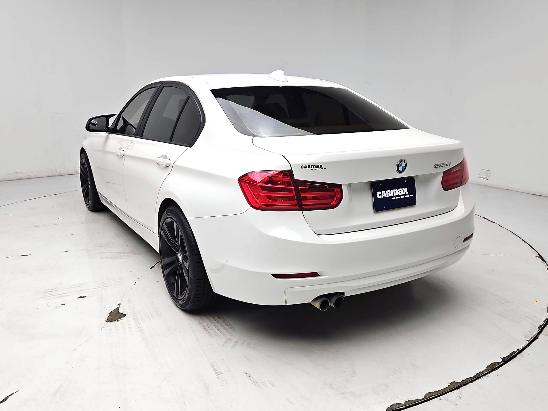 Thumbnail: 2014 BMW 3 Series - 7