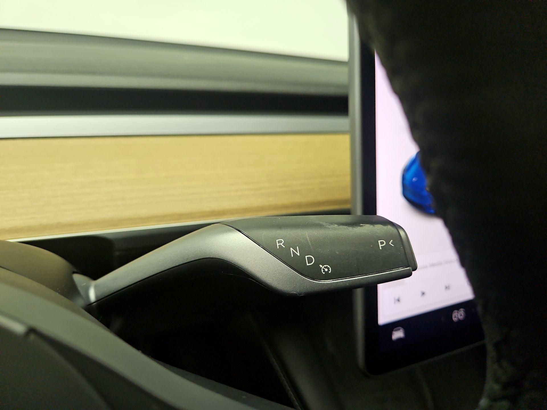 Thumbnail: 2021 Tesla Model Y - 17