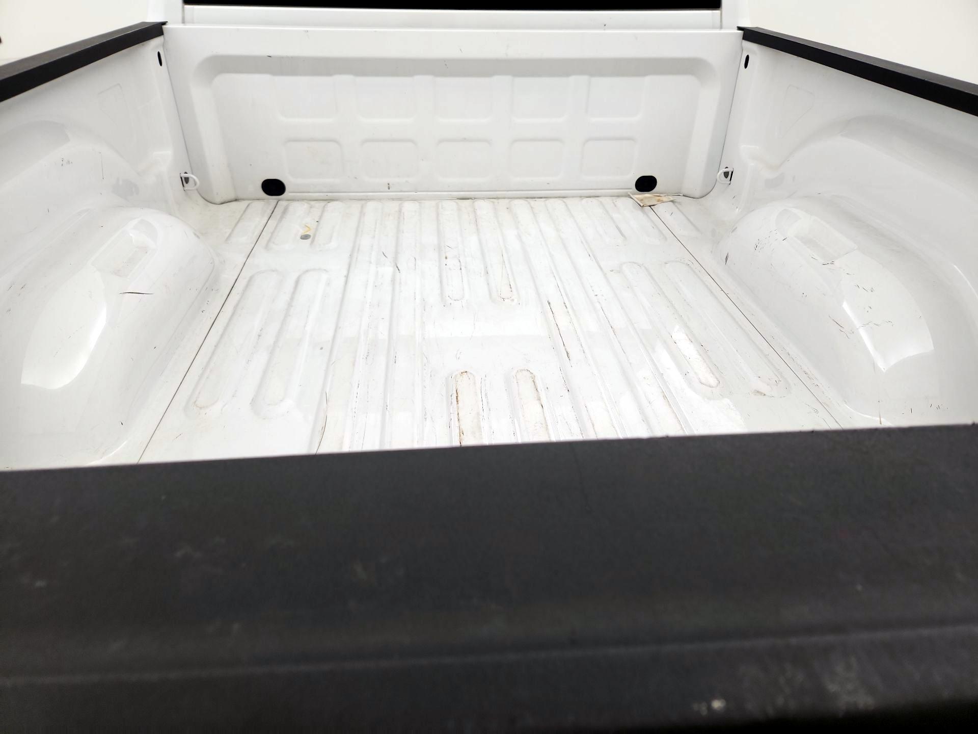 Thumbnail: 2021 RAM 1500 Classic - 20
