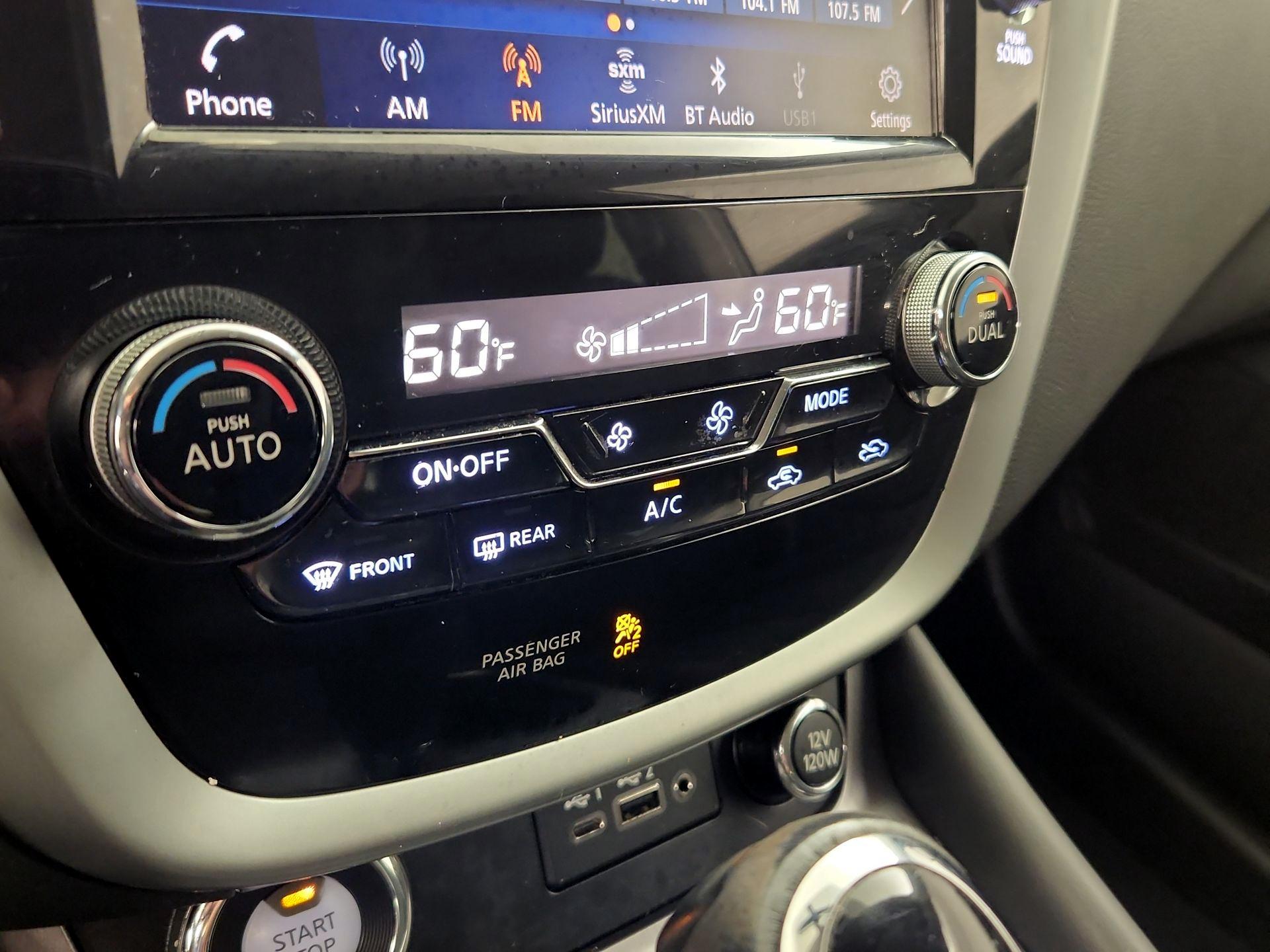 Thumbnail: 2019 Nissan Murano - 16