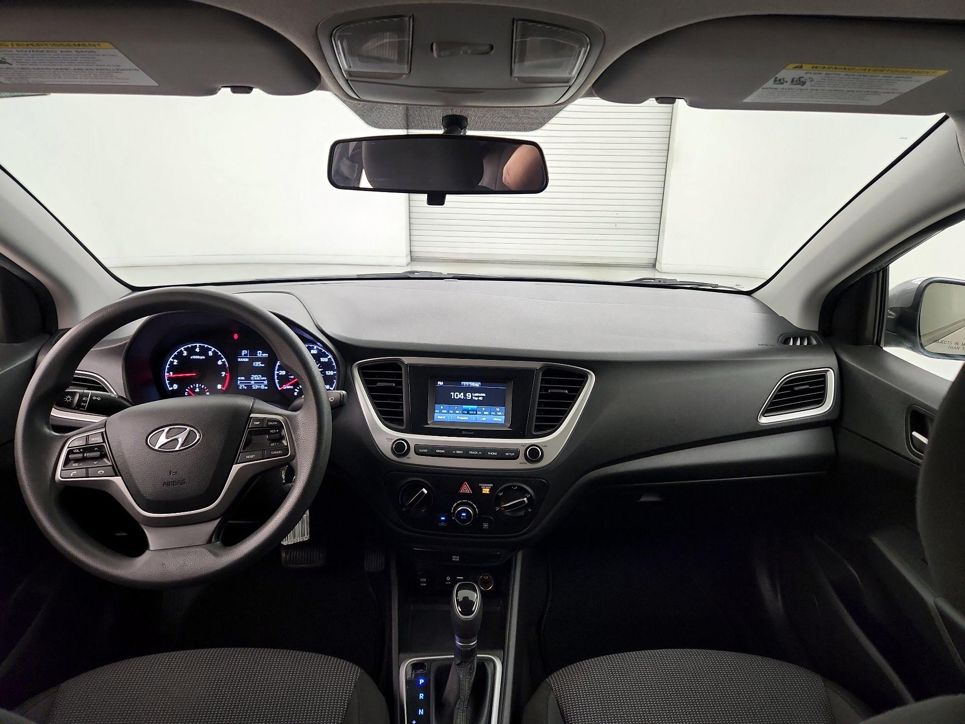 Thumbnail: 2022 Hyundai Accent - 9