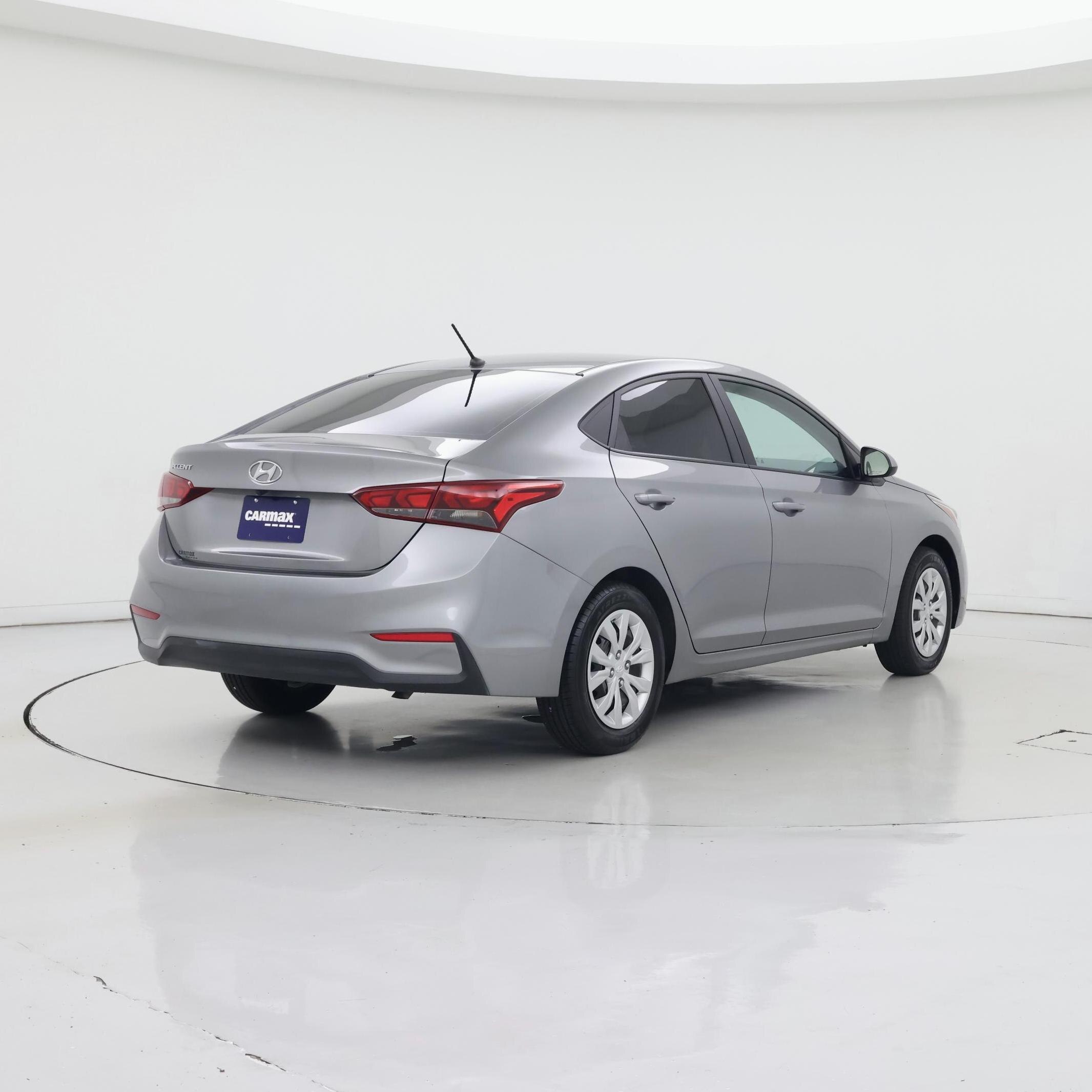 Thumbnail: 2022 Hyundai Accent - 8