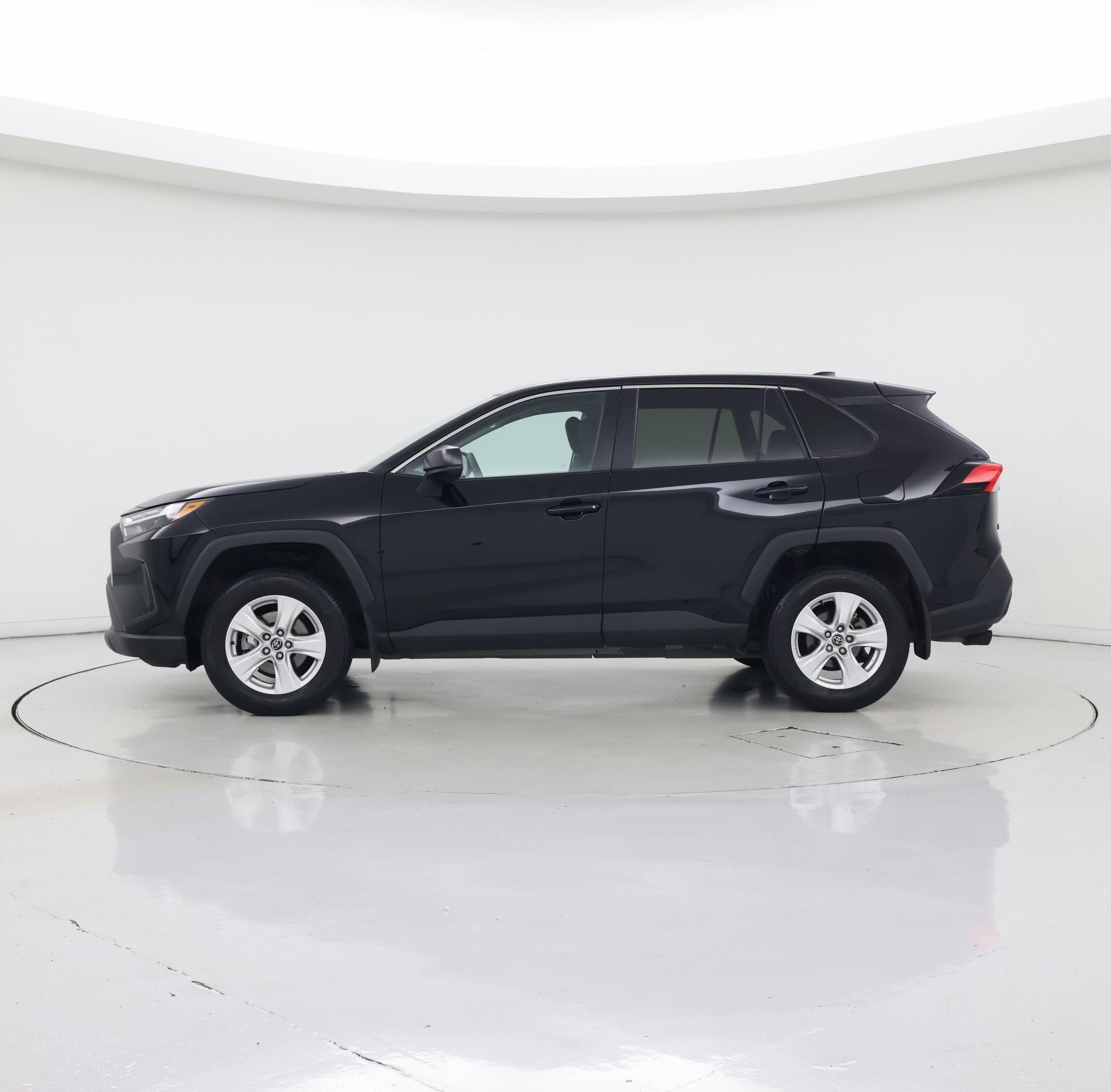 Thumbnail: 2023 Toyota RAV4 - 3