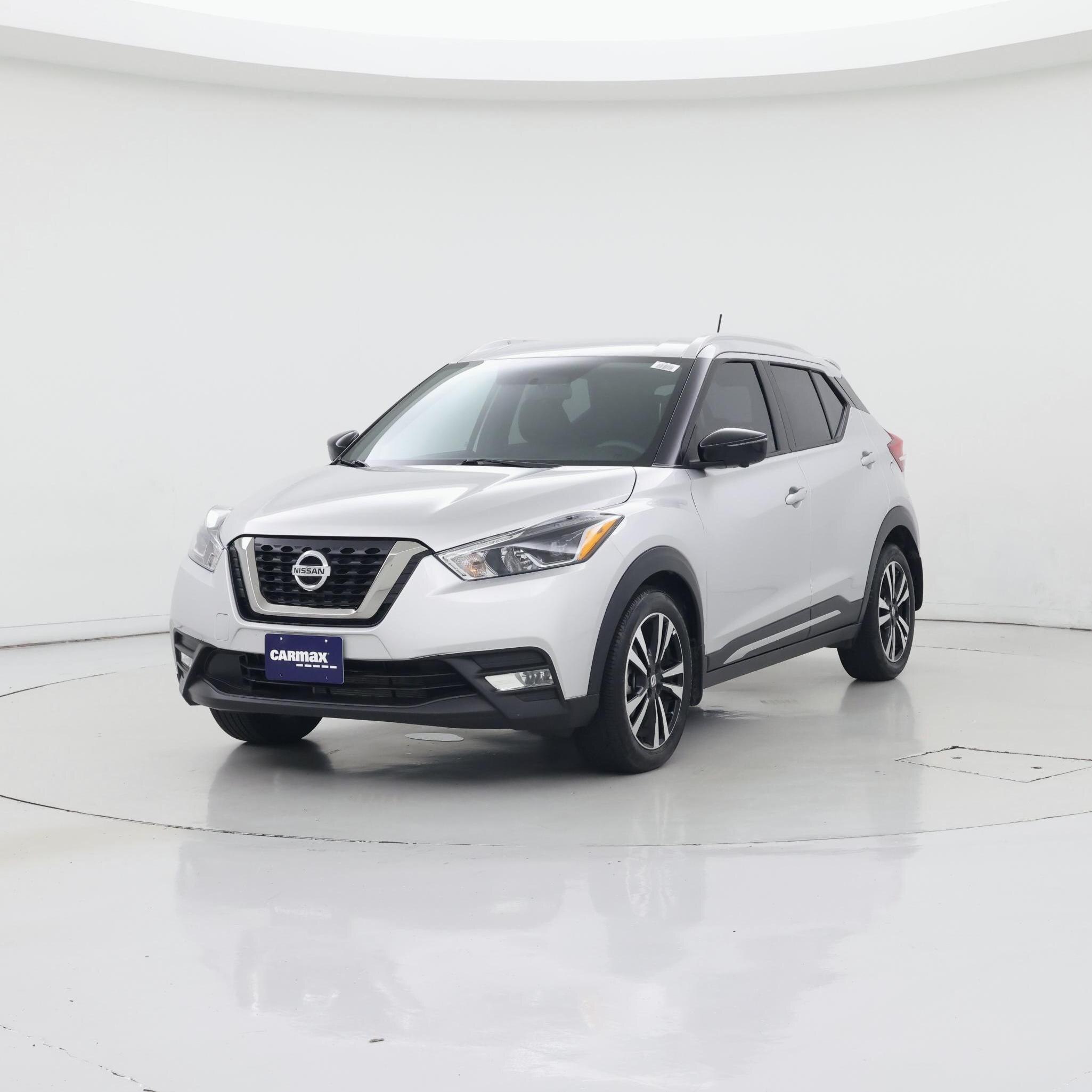 Thumbnail: 2019 Nissan Kicks - 4