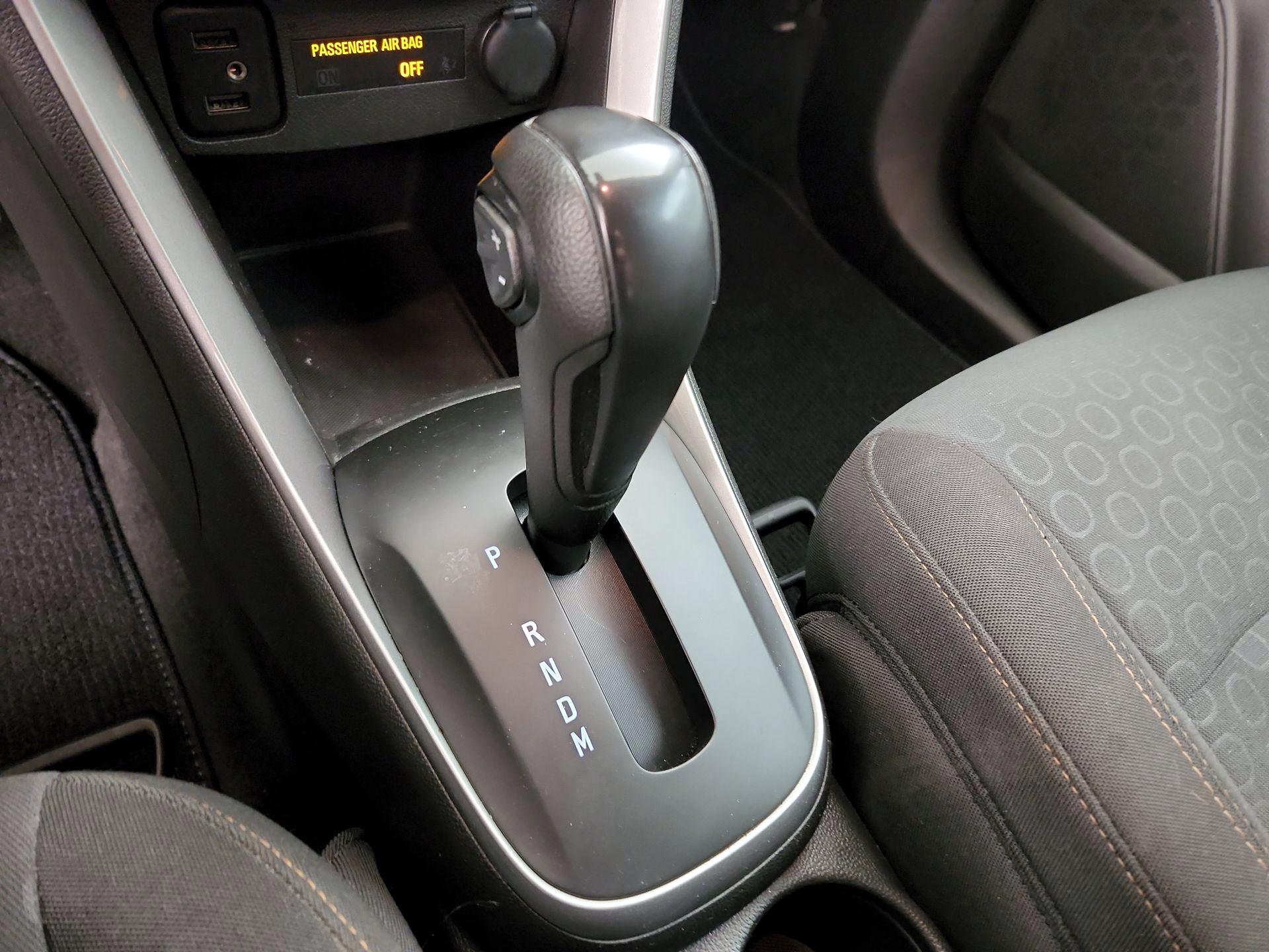 Thumbnail: 2020 Chevrolet Trax - 17