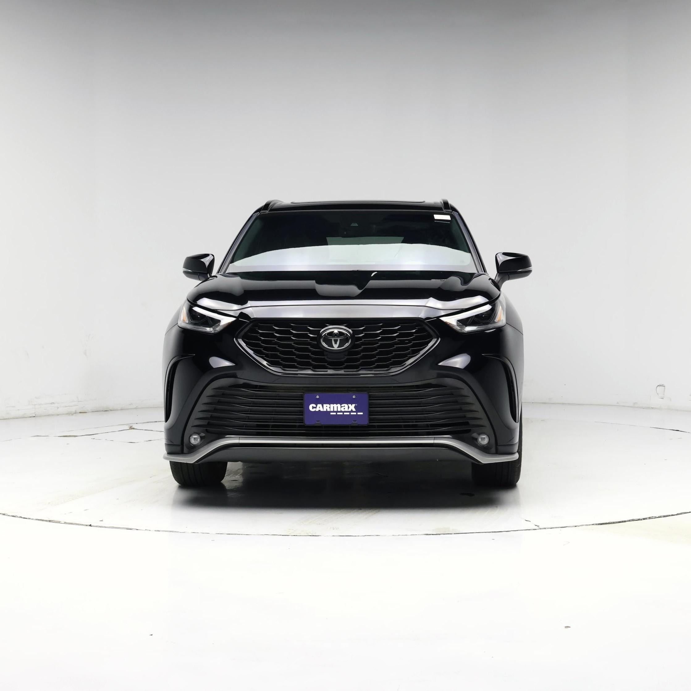 Thumbnail: 2022 Toyota Highlander - 5