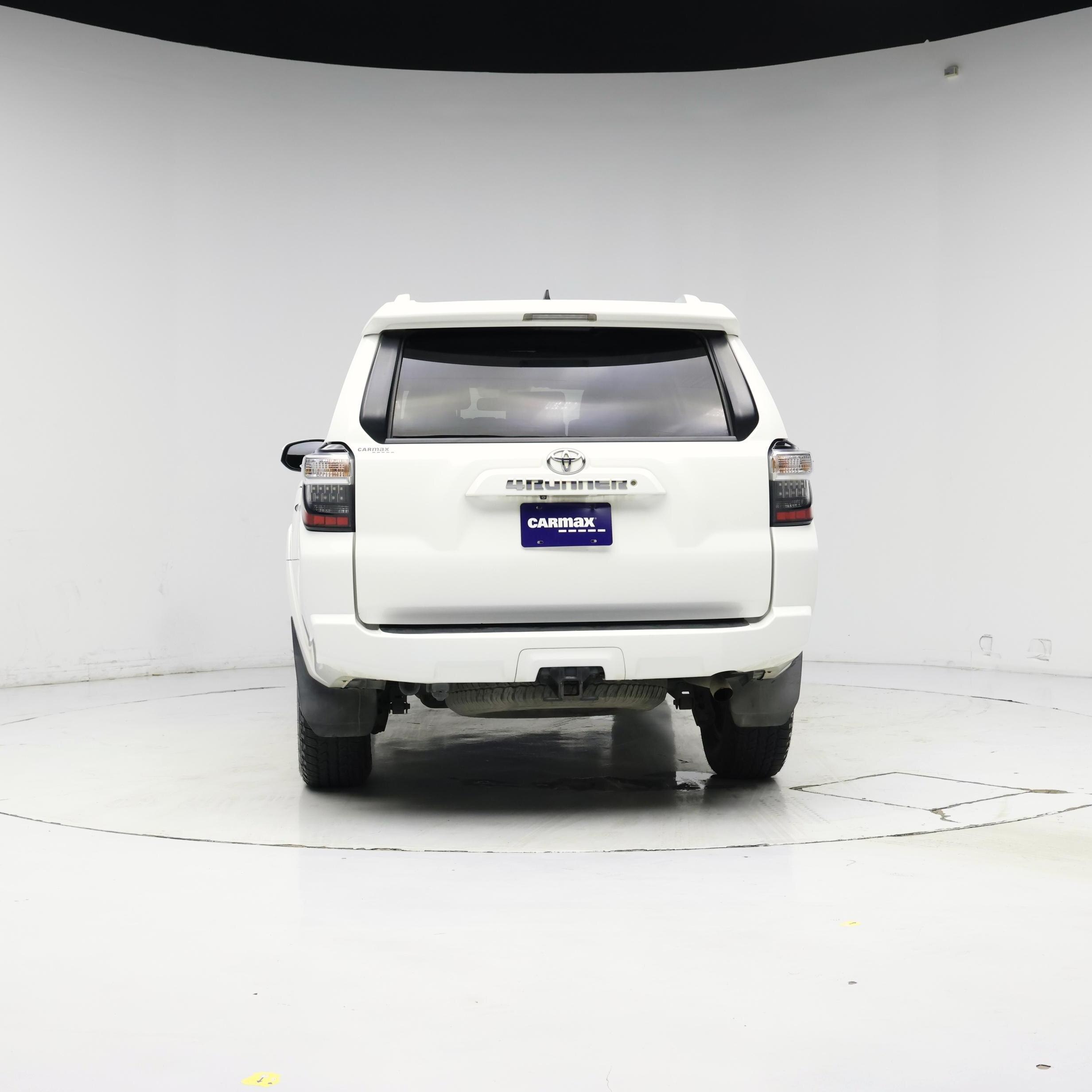 Thumbnail: 2015 Toyota 4Runner - 6