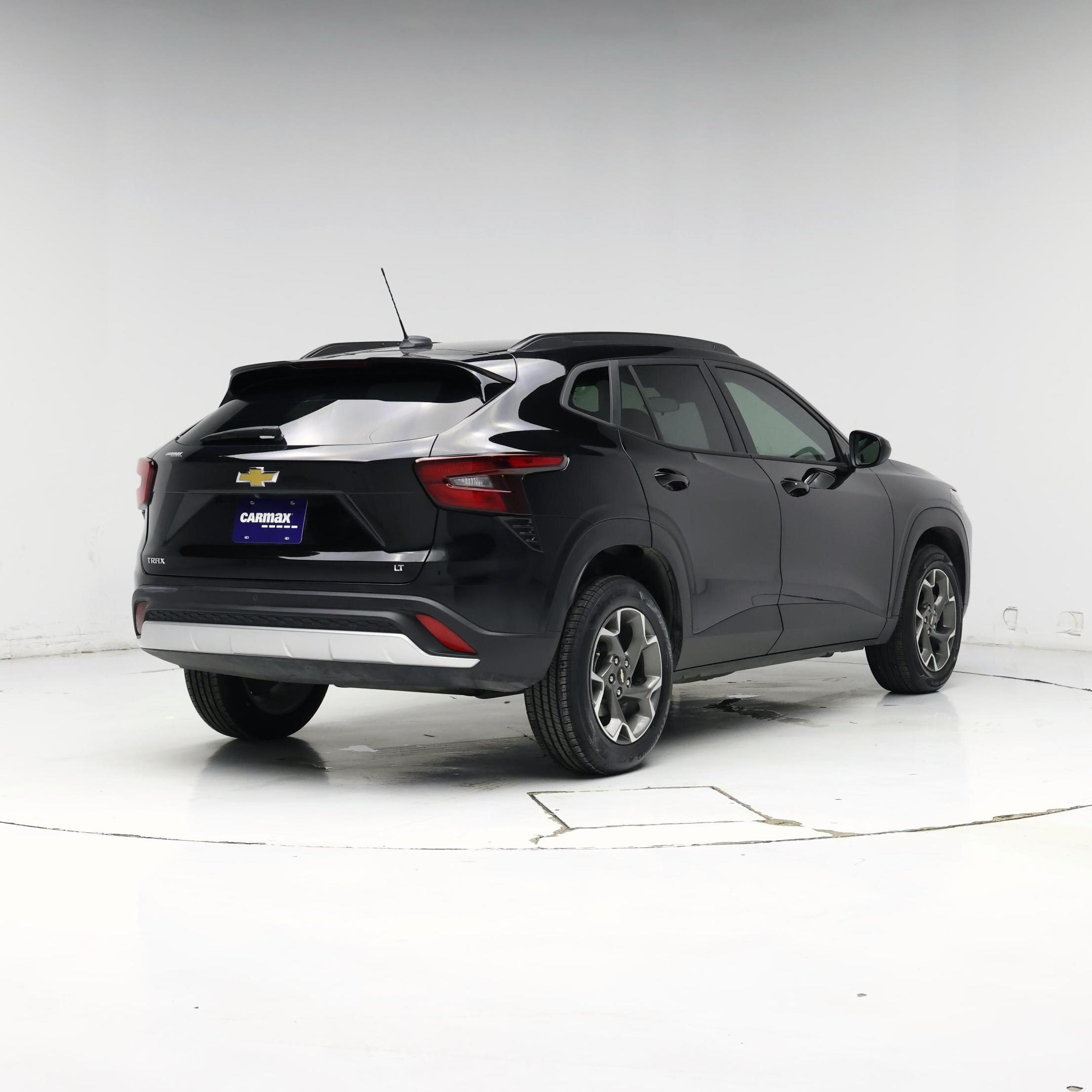 Thumbnail: 2024 Chevrolet Trax - 8