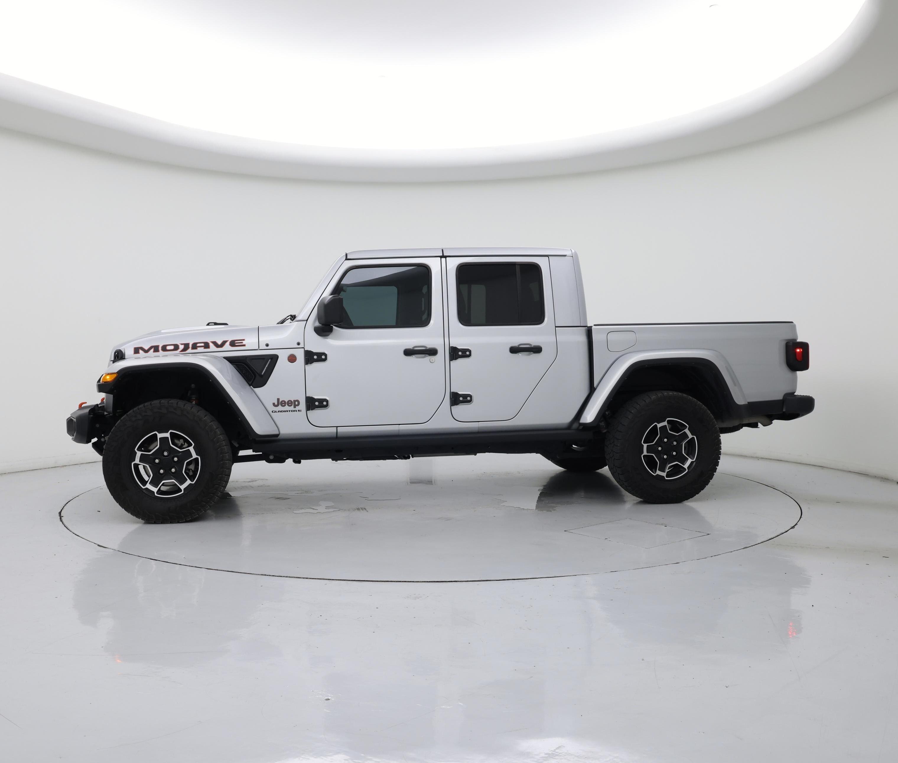 Thumbnail: 2023 Jeep Gladiator - 3