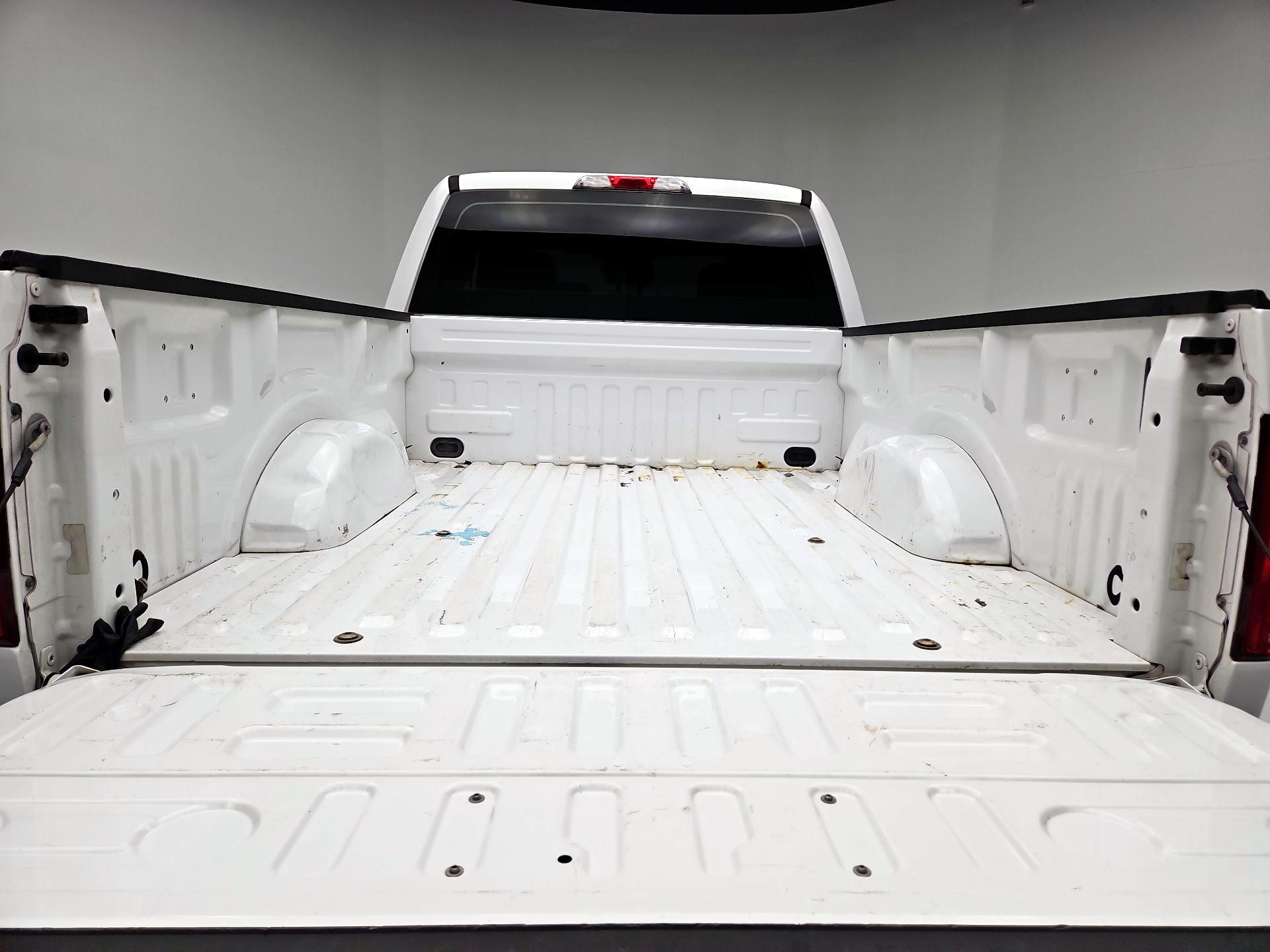 Thumbnail: 2015 Ford F-150 - 19
