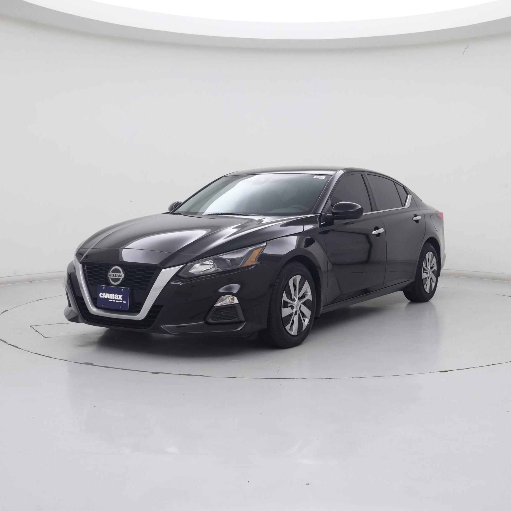 Thumbnail: 2022 Nissan Altima - 4