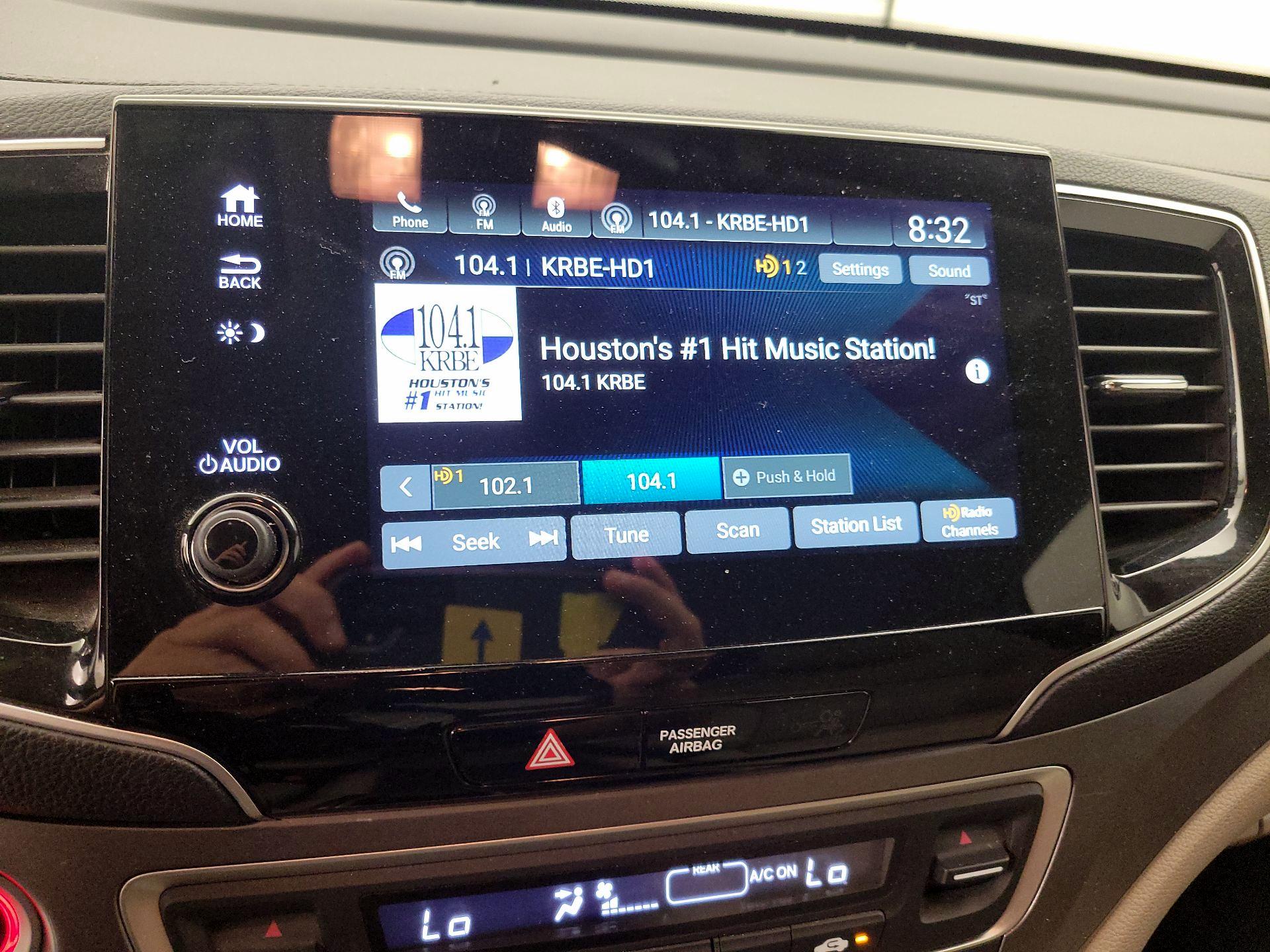 Thumbnail: 2019 Honda Pilot - 15