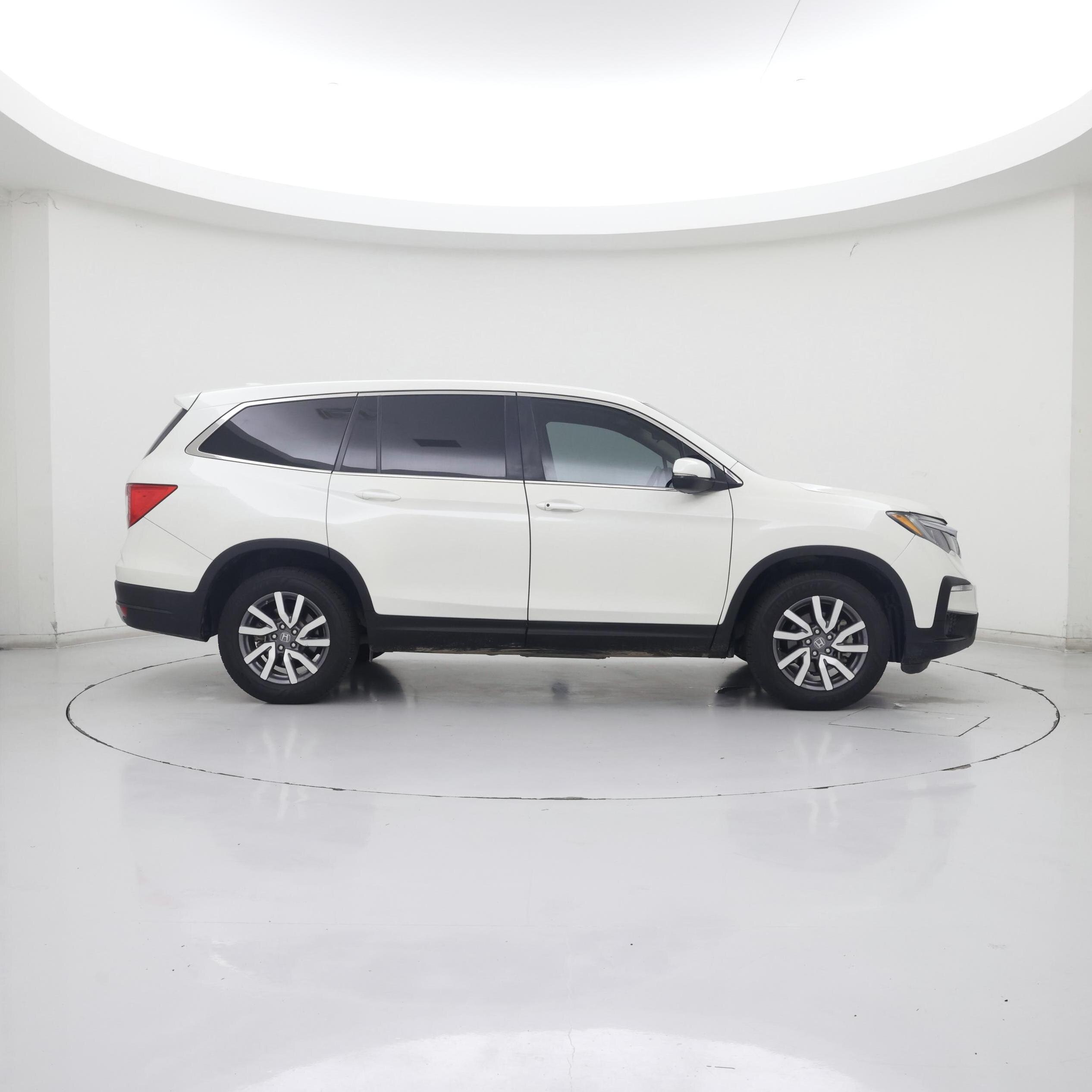 Thumbnail: 2019 Honda Pilot - 7