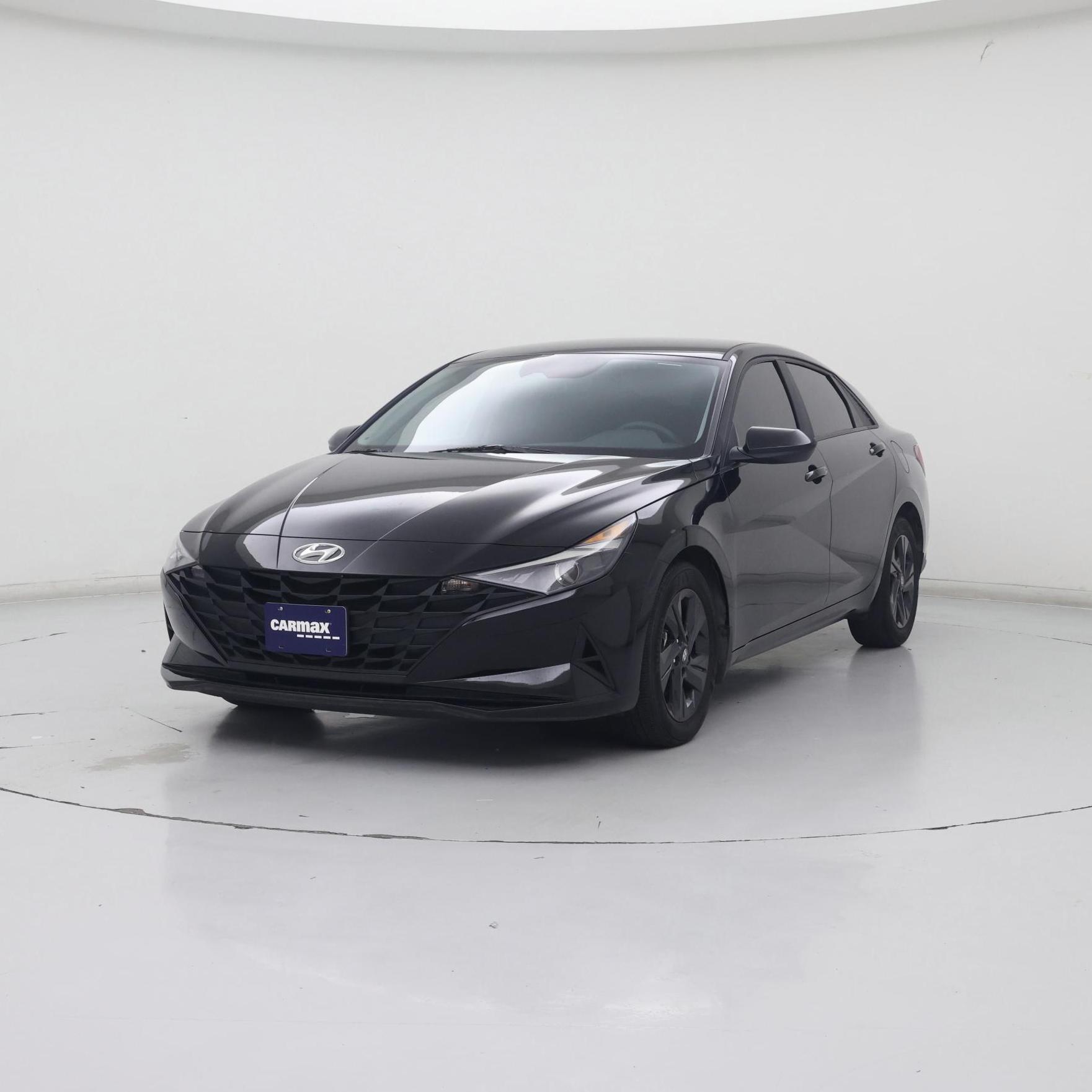 Thumbnail: 2023 Hyundai Elantra - 4