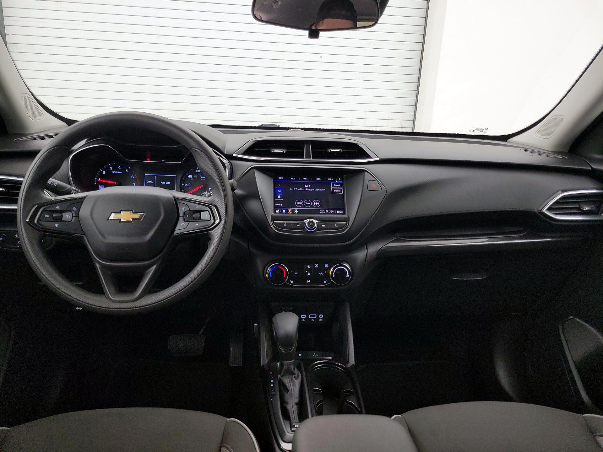 Thumbnail: 2023 Chevrolet TrailBlazer - 9