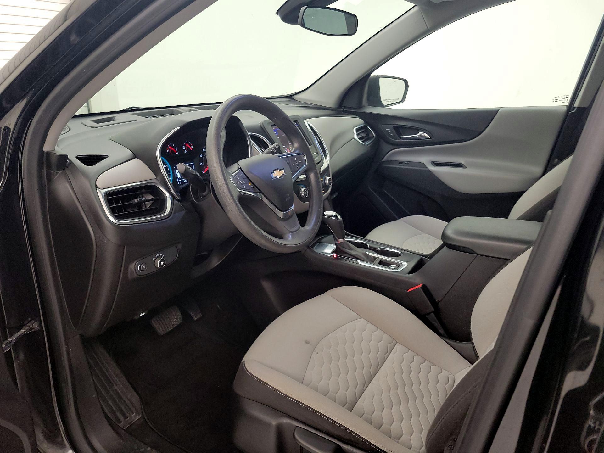 Thumbnail: 2021 Chevrolet Equinox - 11
