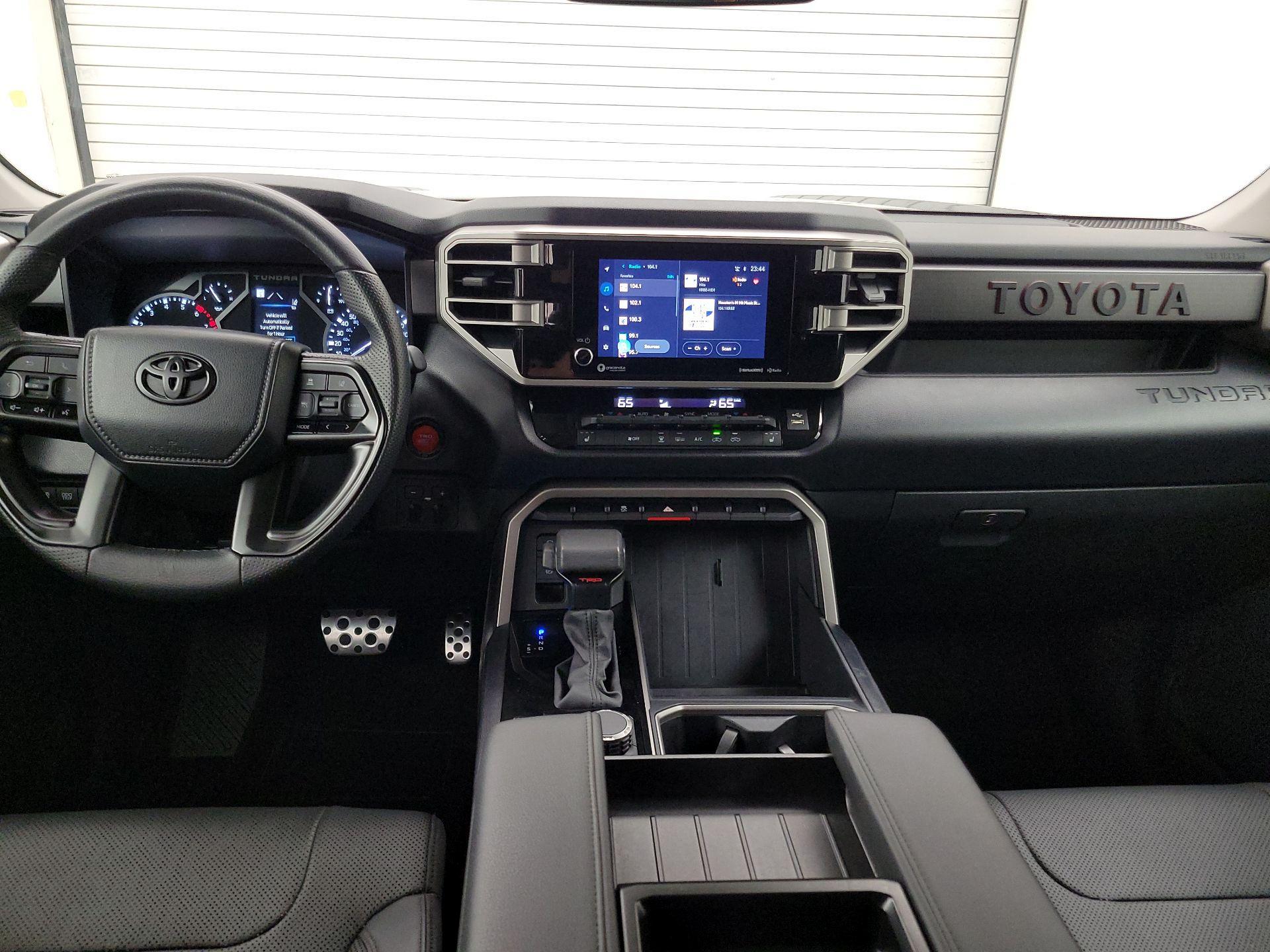 Thumbnail: 2022 Toyota Tundra - 9