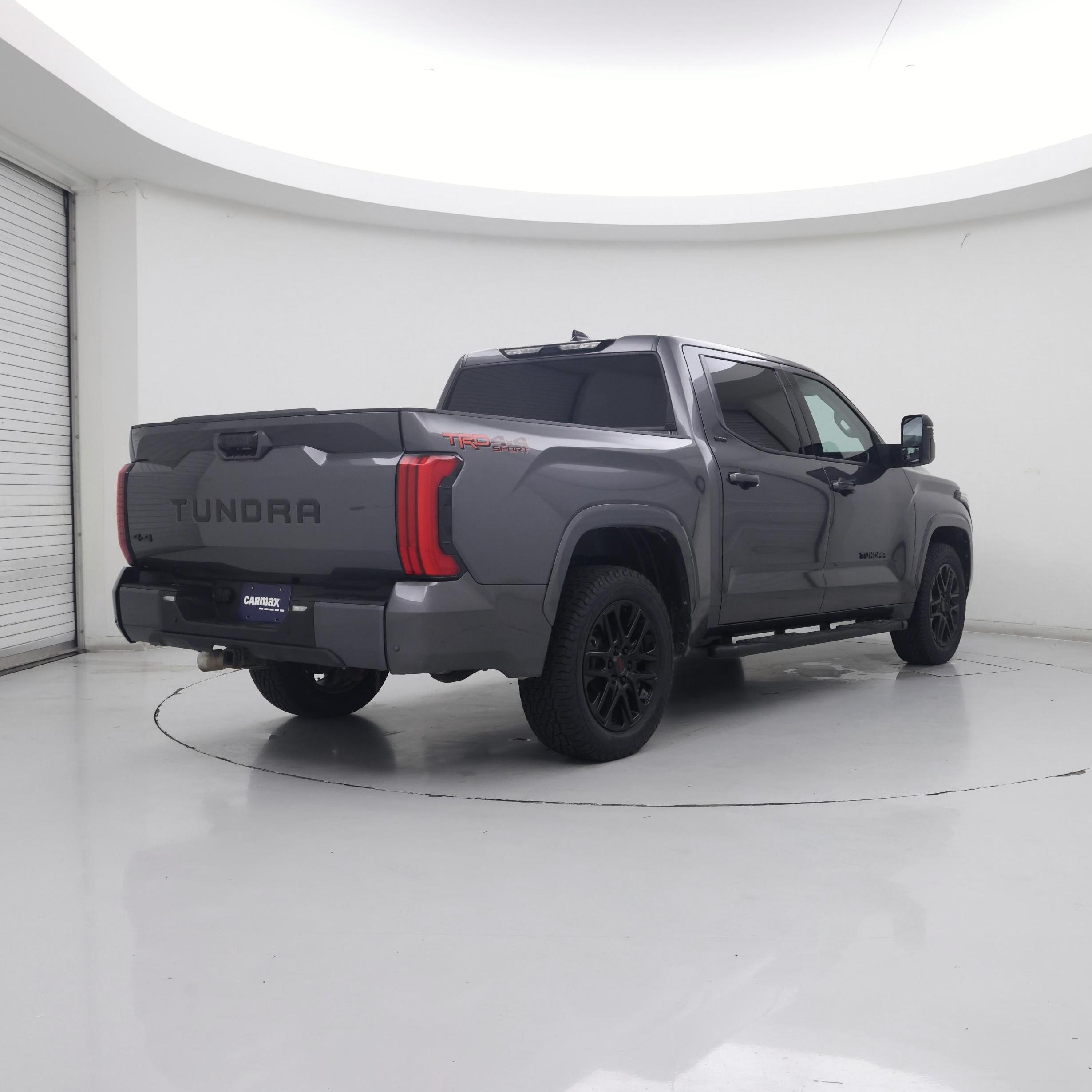 Thumbnail: 2022 Toyota Tundra - 8